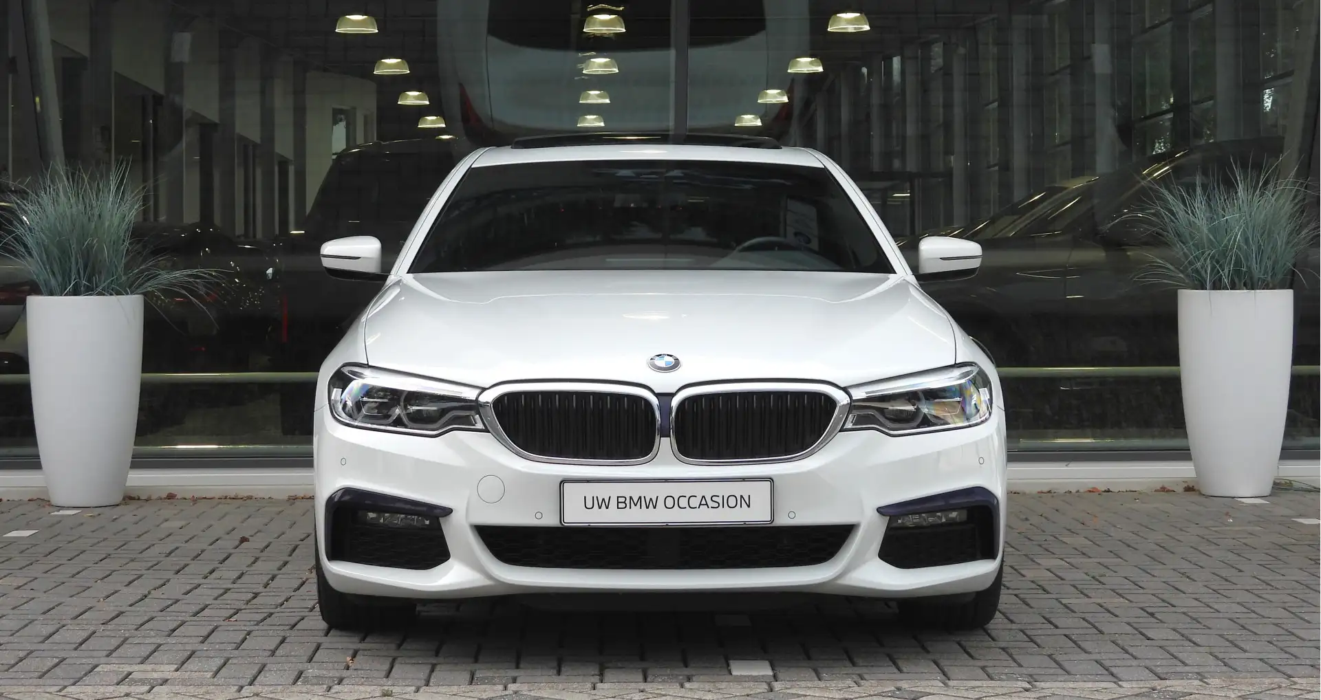 BMW 520 5 Serie 520i High Executive M Sport Automaat / Sch Weiß - 2