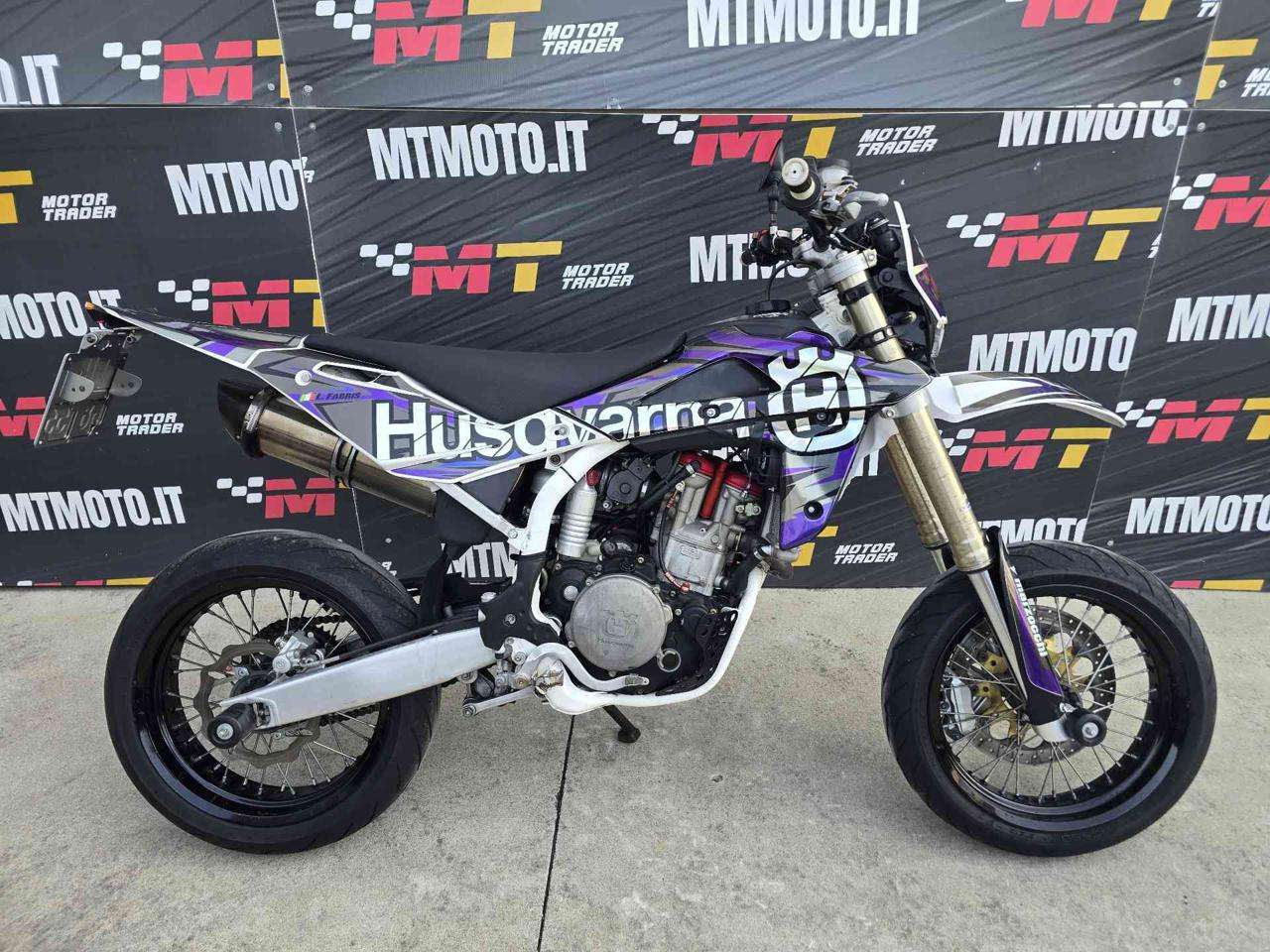 Husqvarna SM 510 Motard  A2 Video 360