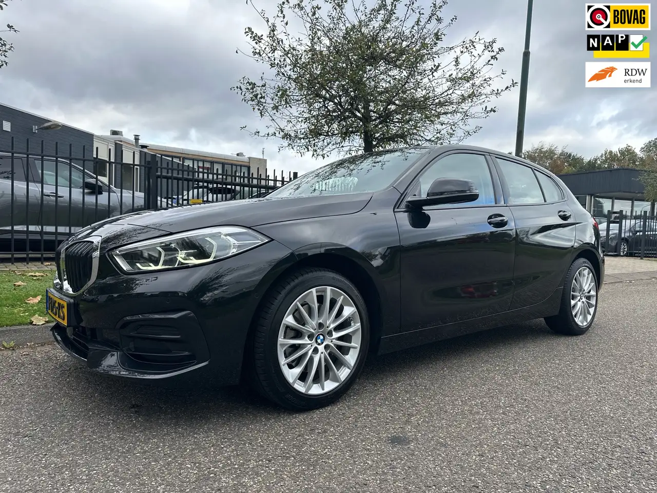 BMW 118