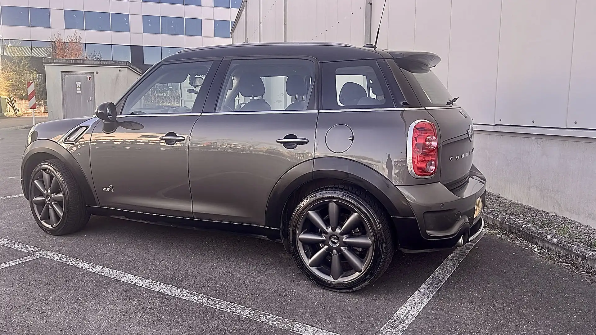 MINI Countryman S All4 sport, Auto, All4 RHD (Right Hand Drive) UK reg Zelená - 2