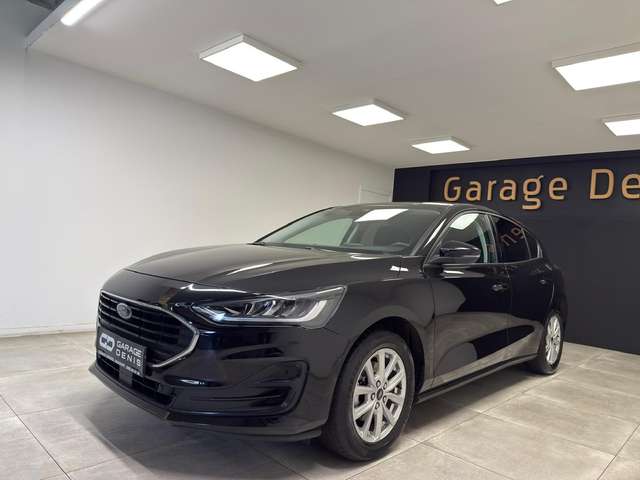 Ford Focus — photo 5