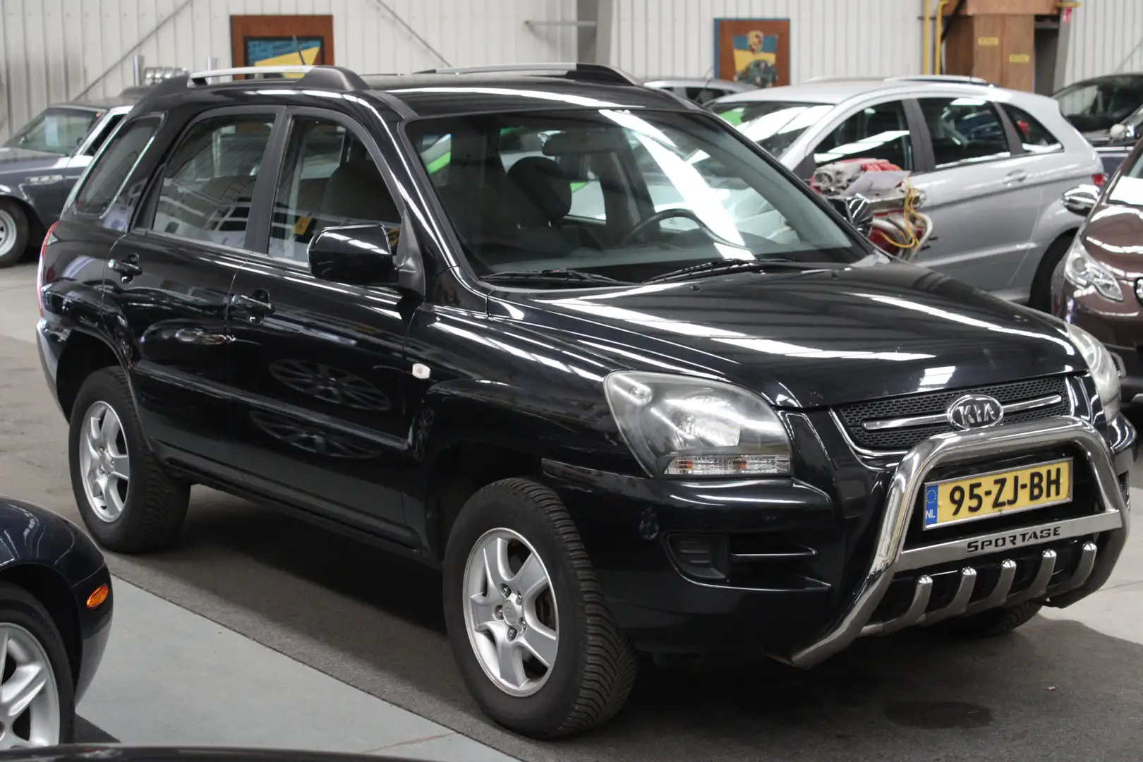 Kia Sportage 2.0 CVVT X-pect NAP, Airco, Trekhaak, Stuurbekrach Negru - 2