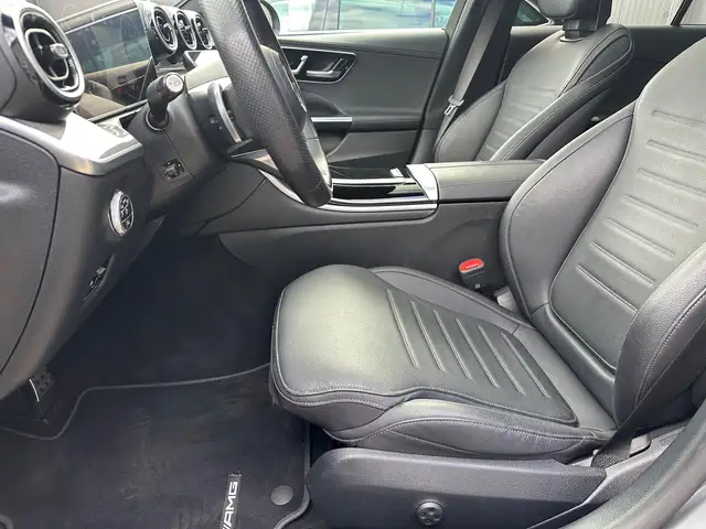 Mercedes-Benz C-Class view 10