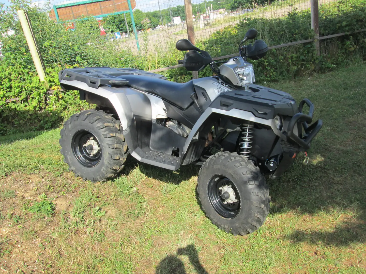 Polaris Gris - 1