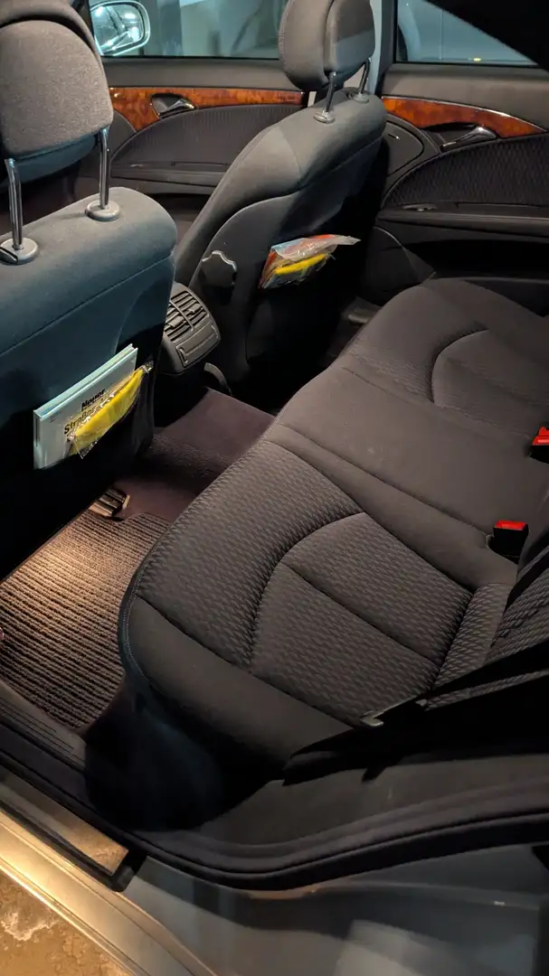 Mercedes-Benz E 240 E 240 (211.061) Gris - 1