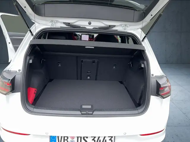 Volkswagen Golf view 13