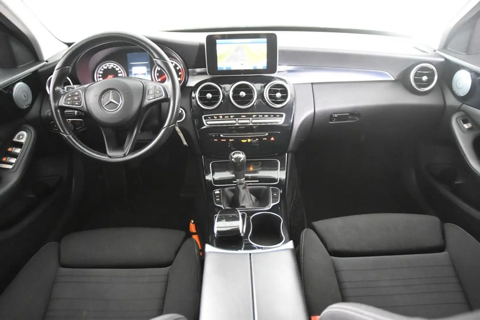 Mercedes-Benz C 180 Limosine *Navi*Park assist*E-Sitze* Gris - 2