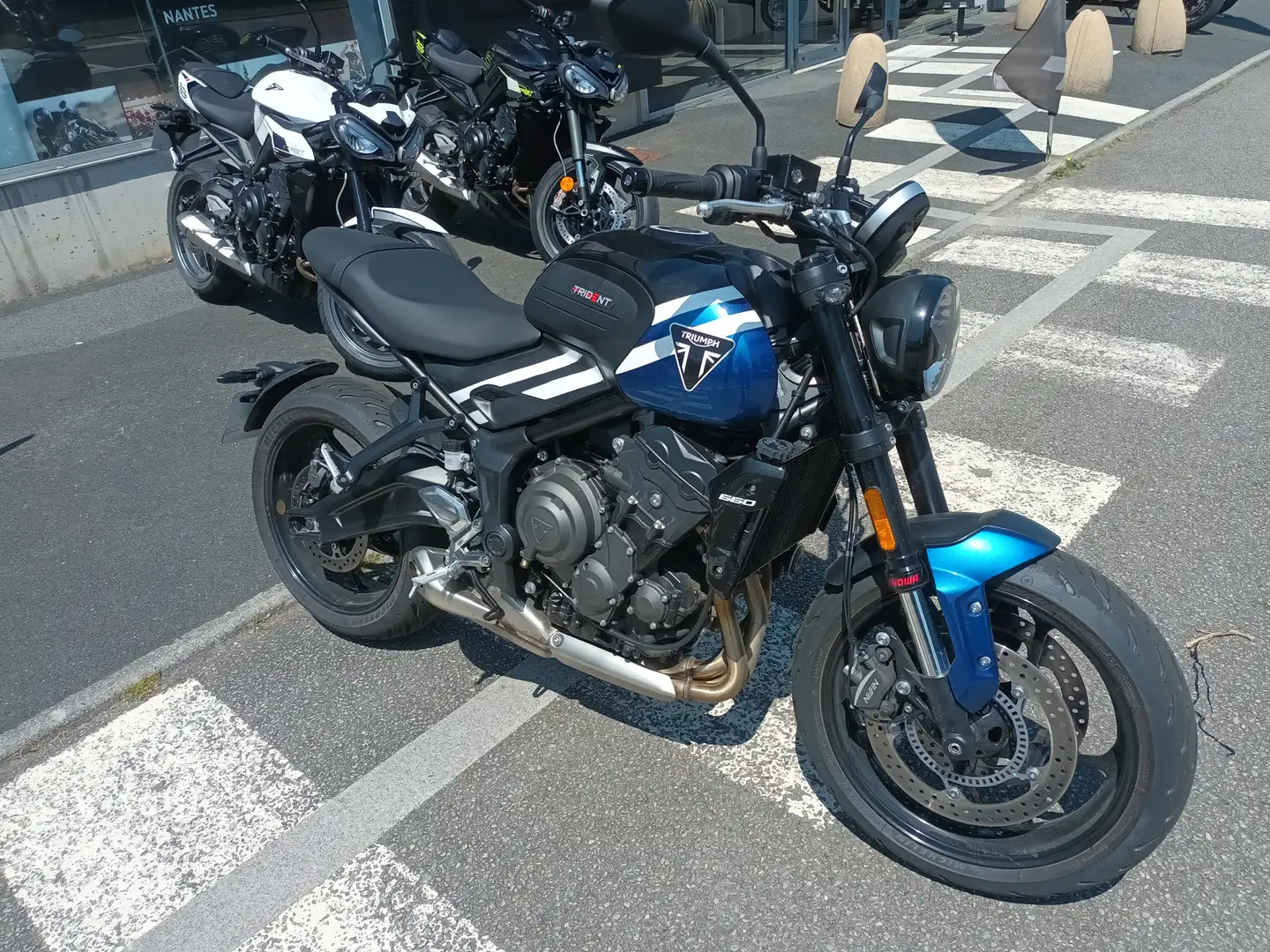 Triumph Trident 660 - 1