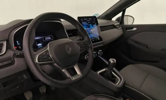 Renault Clio view 10