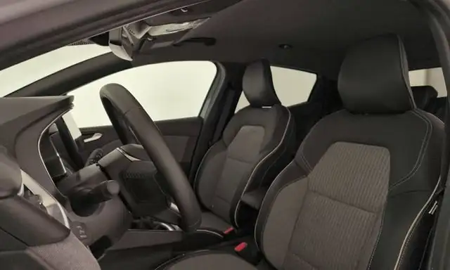 Renault Clio view 12
