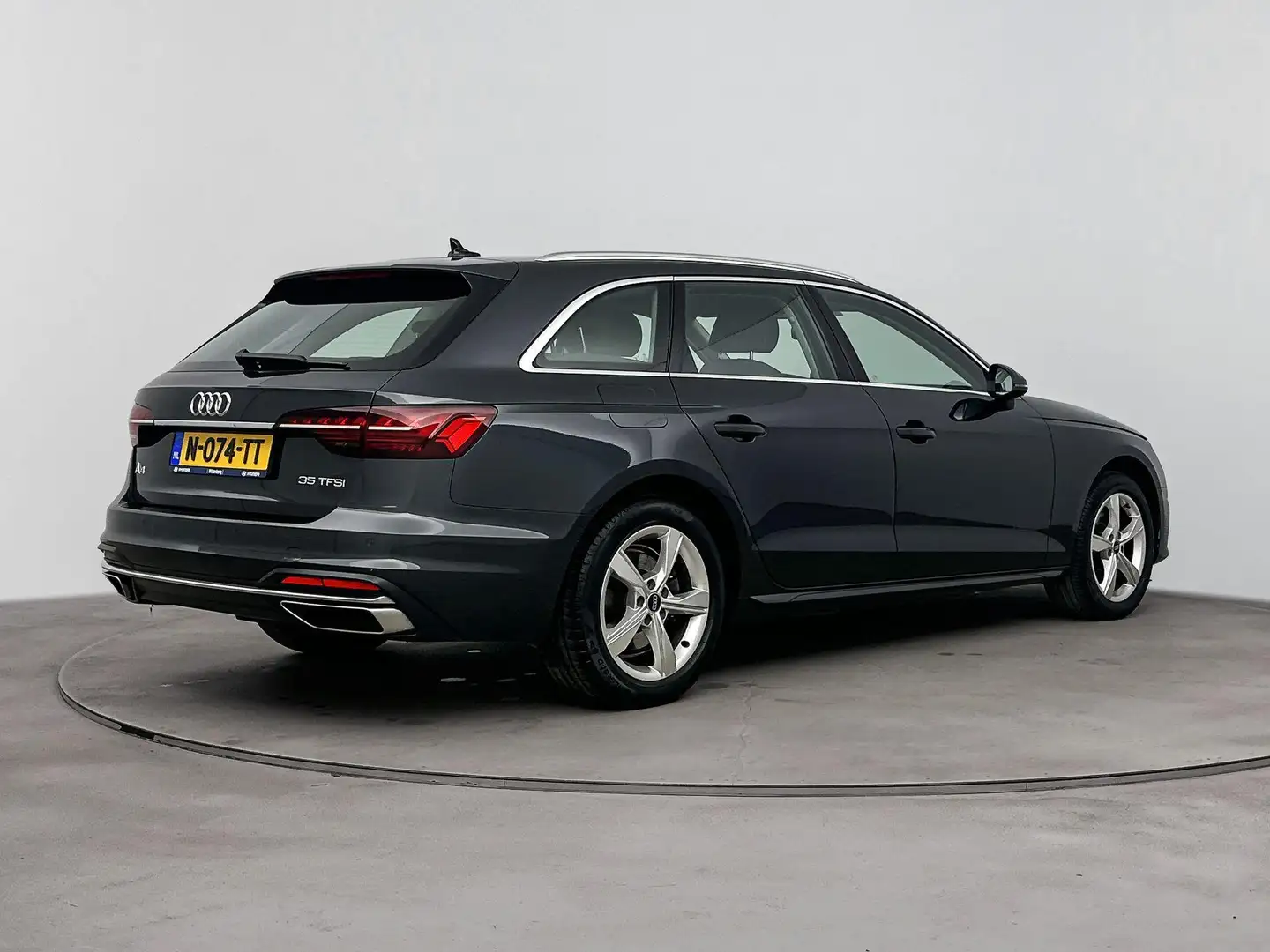 Audi A4 Avant 35 TFSI ADVANCED EDITION | EX BN'ER AUTO | O Grijs - 2