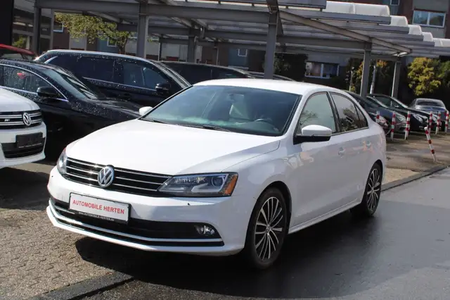 Volkswagen Jetta 1.8 TSI*LEDER*NAVI*DSG*ALU*TOP!