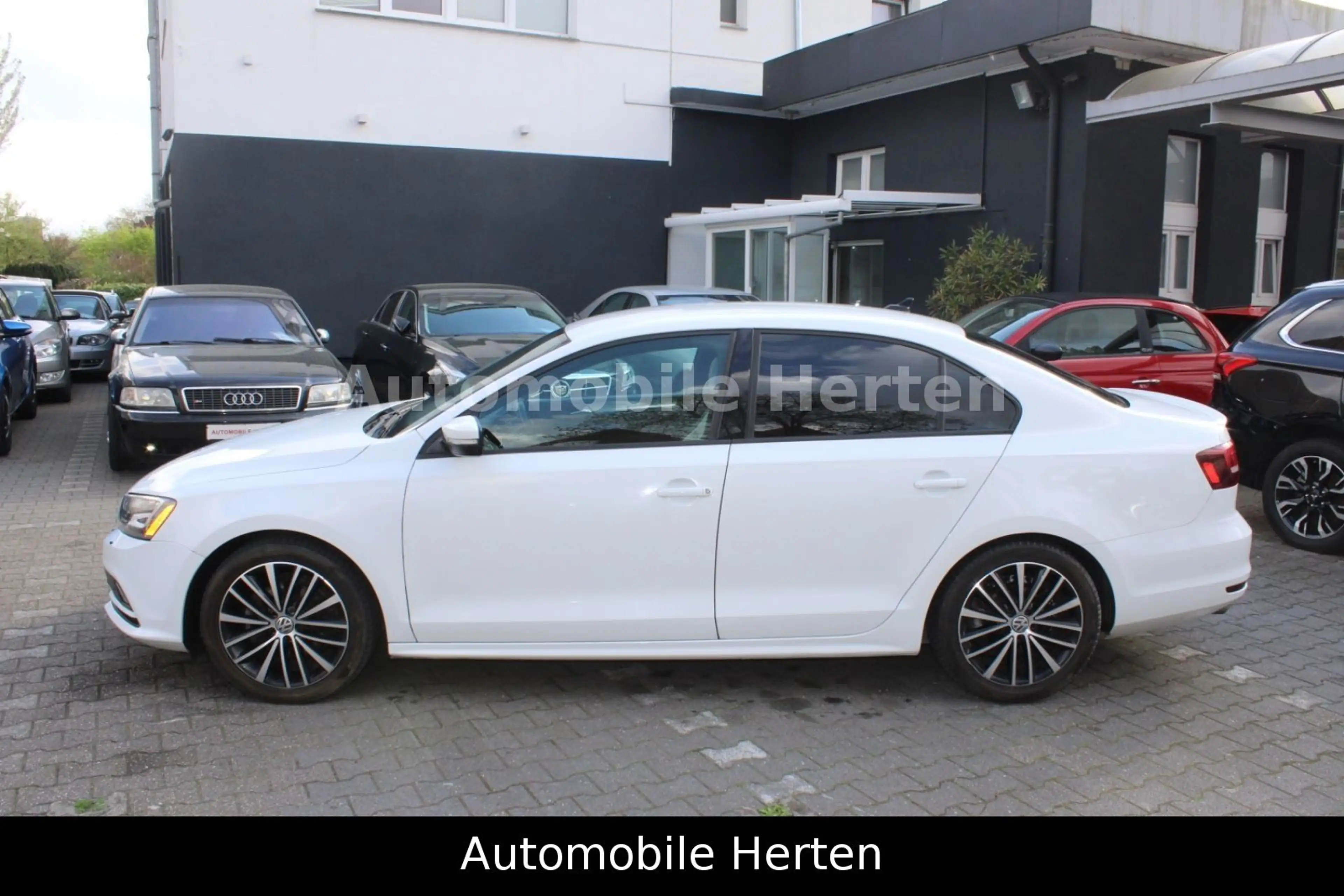 Volkswagen Jetta 1.8 TSI*LEDER*NAVI*DSG*ALU*TOP! — photo 7