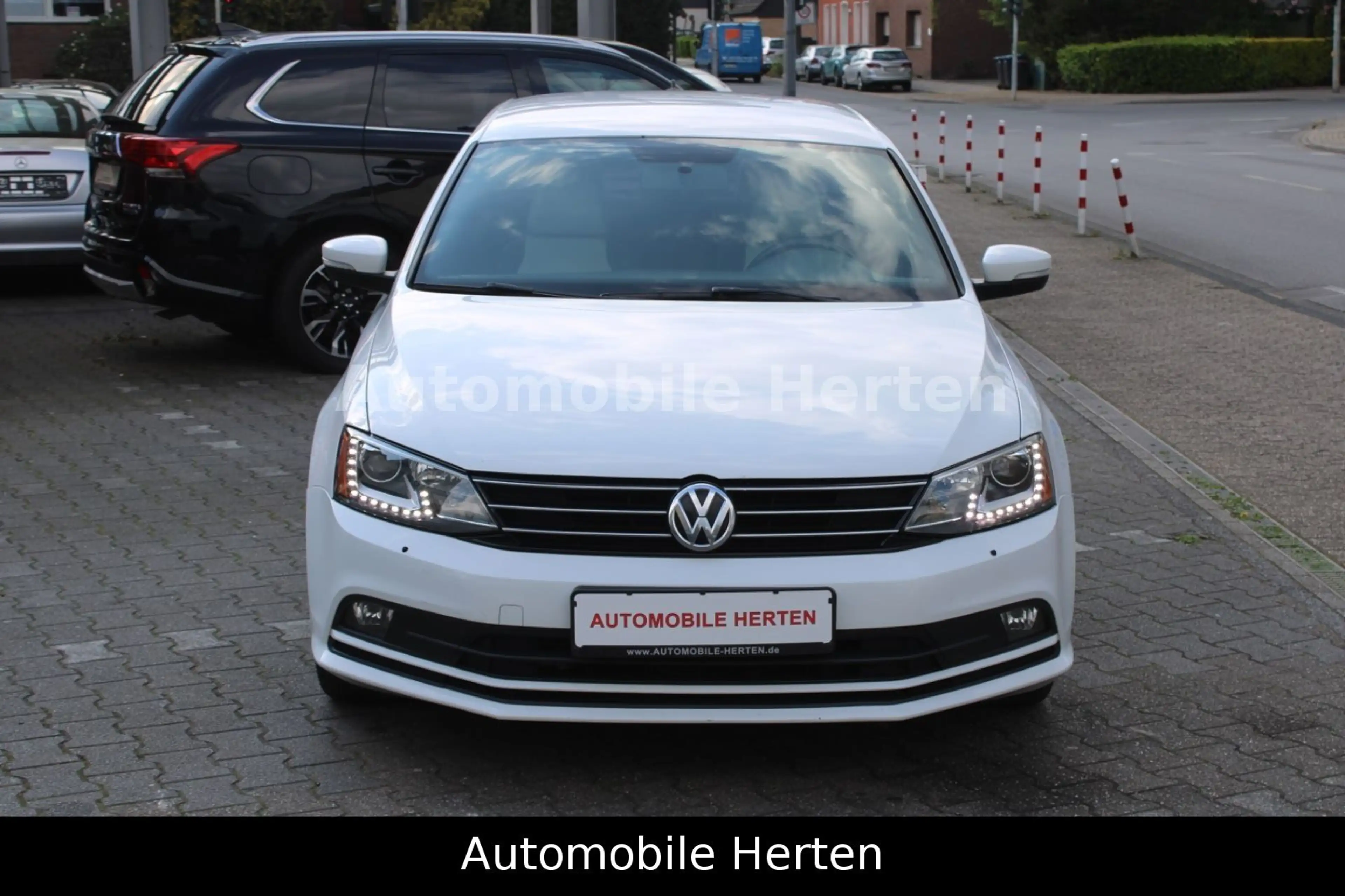 Volkswagen Jetta 1.8 TSI*LEDER*NAVI*DSG*ALU*TOP! — photo 2