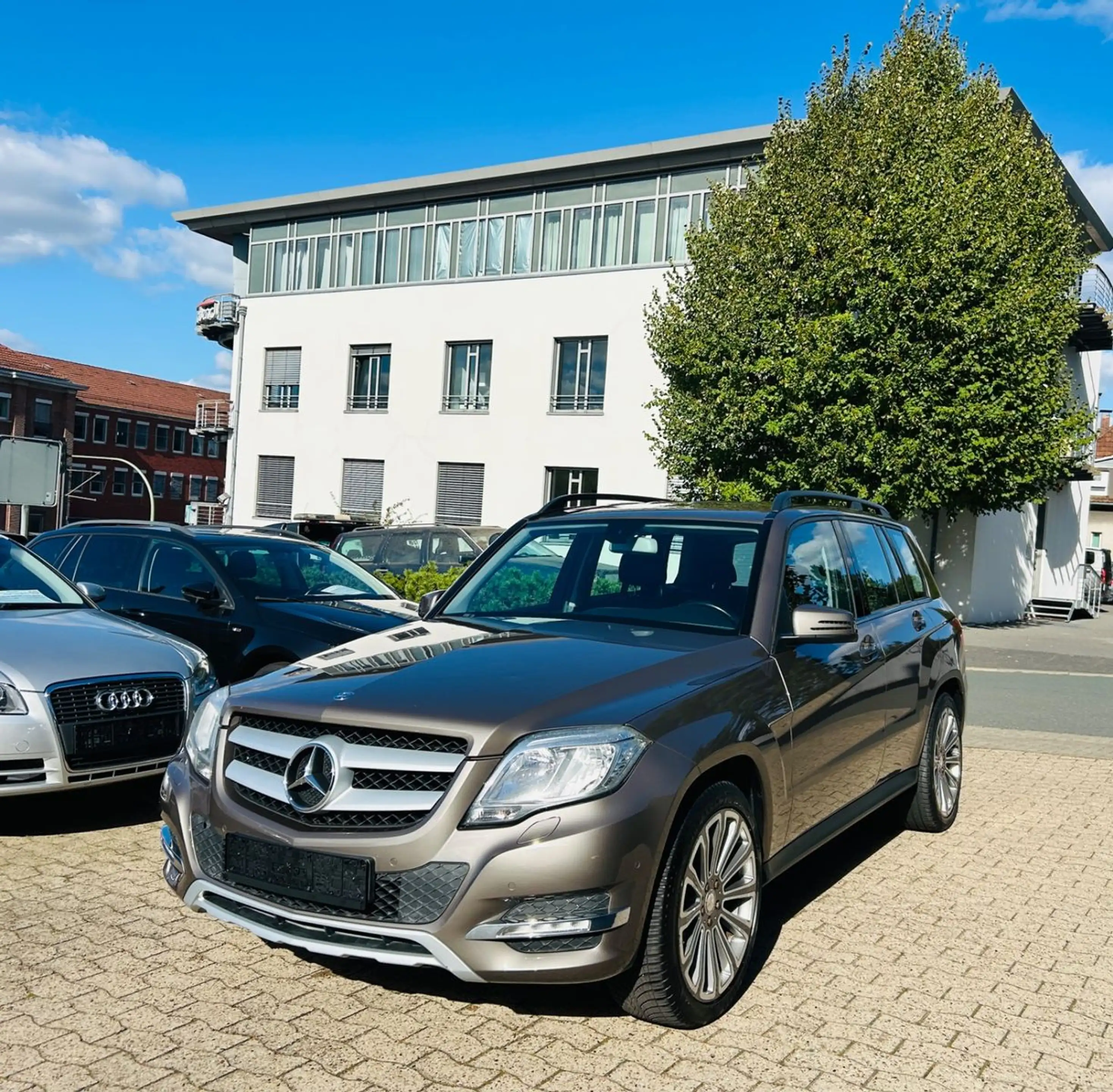 Mercedes-Benz GLK 200 CDI *AHK, Navi, Temp.*