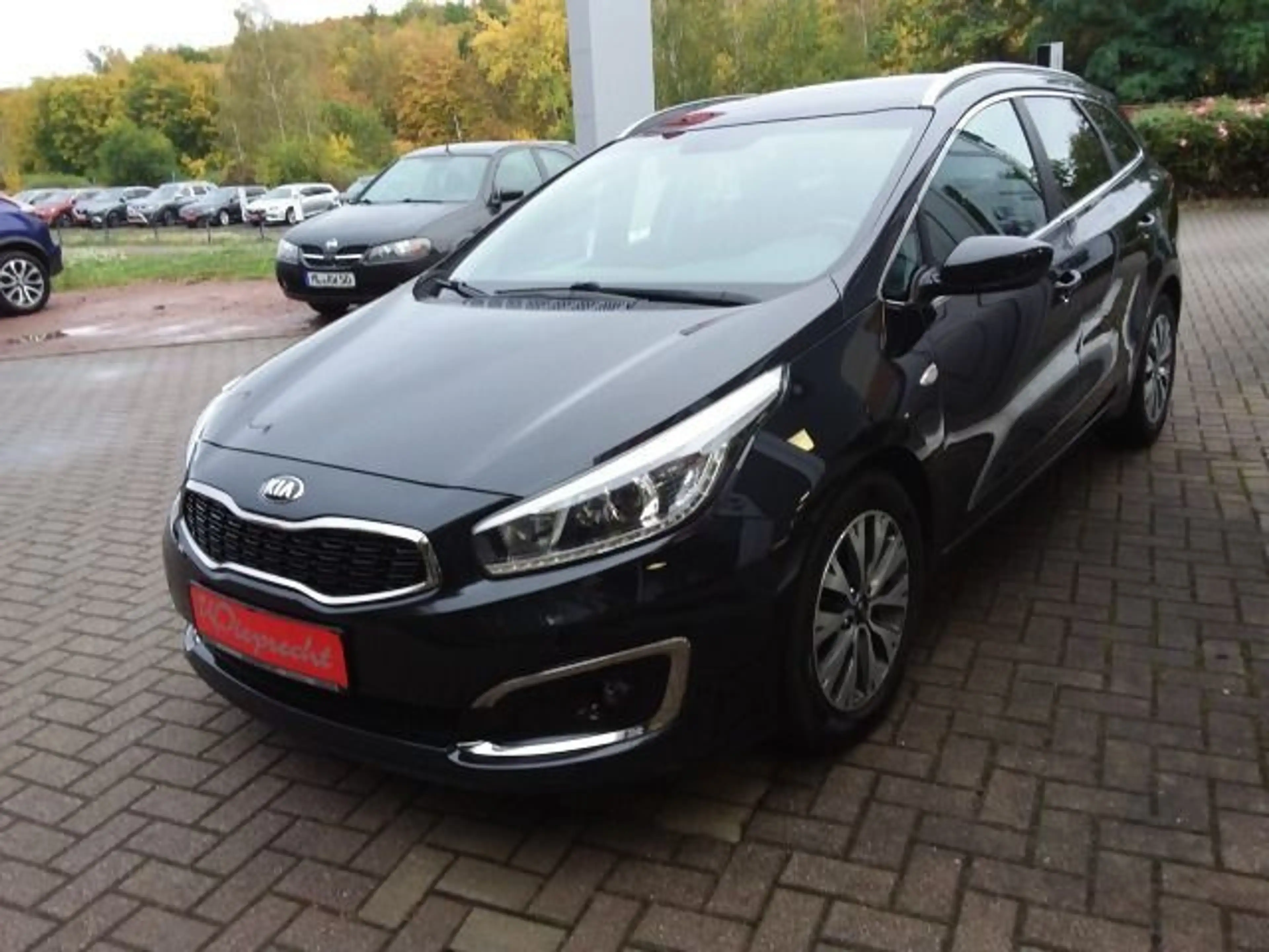 Kia Ceed / cee'd 1.6 CRDi Dream Team Sportswagon — photo 7