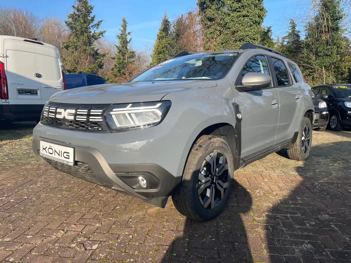 Dacia Duster Journey TCe 150 EDC Gris - 1