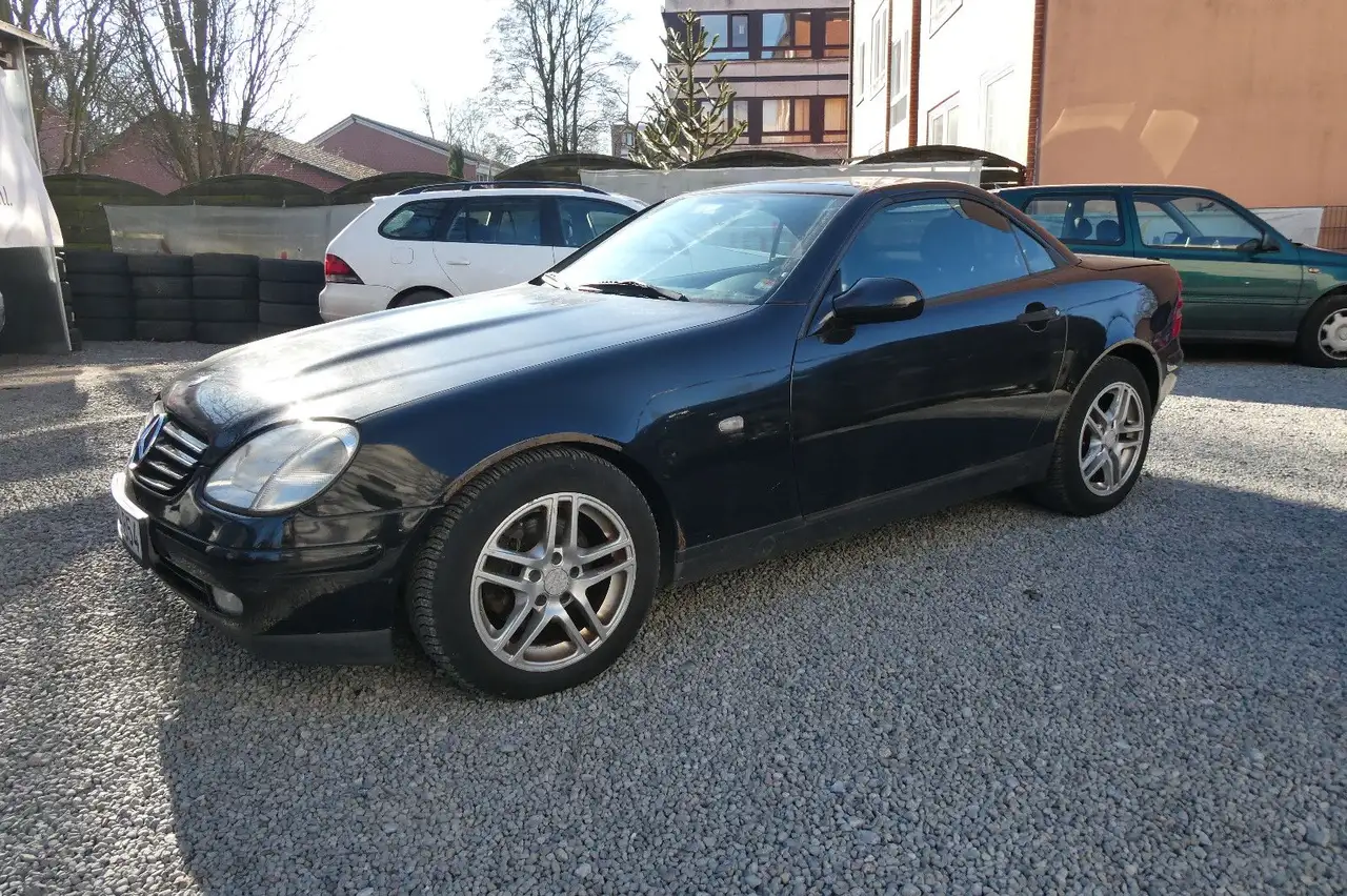 Mercedes-Benz SLK 200