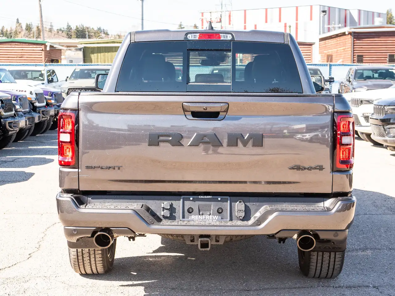 RAM 1500 снимка RAM 1500