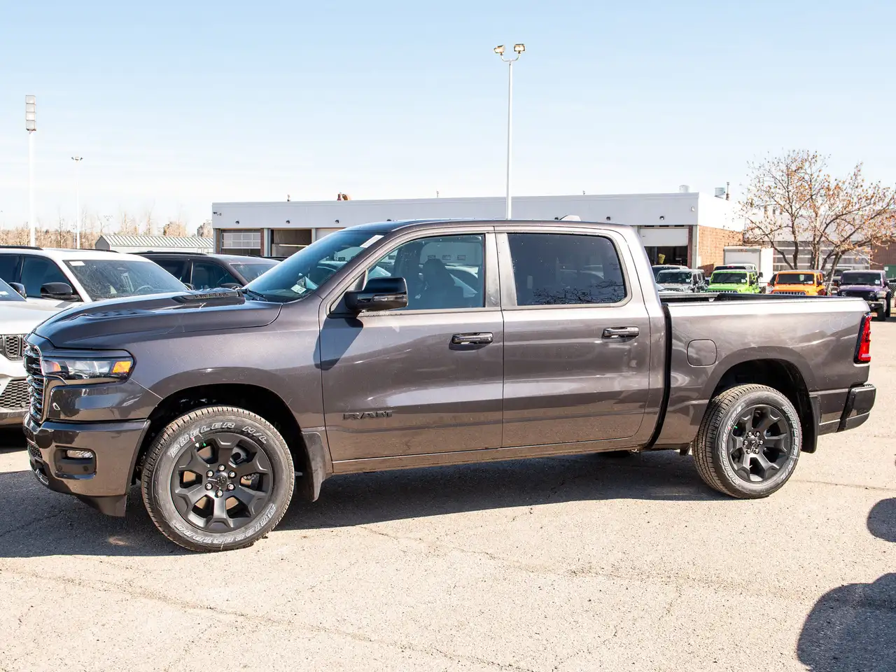 RAM 1500 снимка RAM 1500
