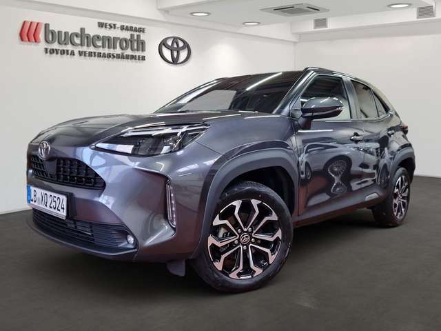 Imagine Toyota Yaris Cross Hybrid FWD Teamplayer + Winterpaket