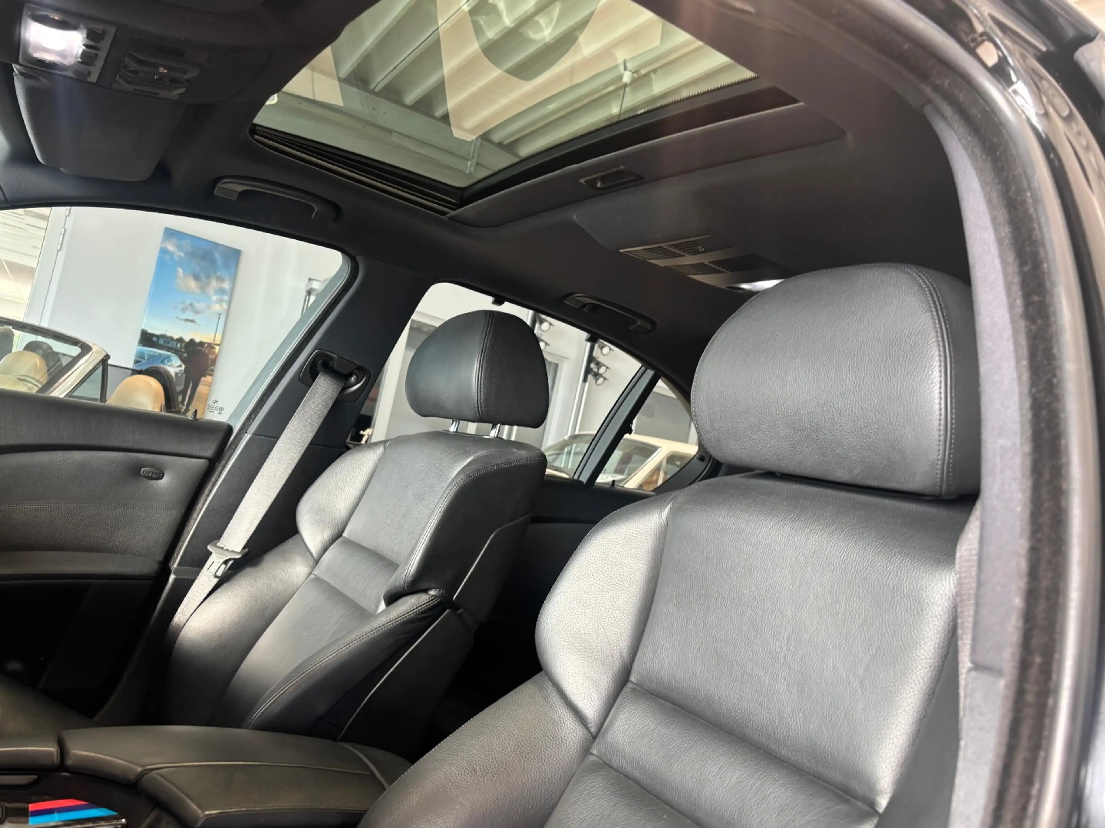 BMW M5 *PANO/HUD/KAMERA* — photo 15