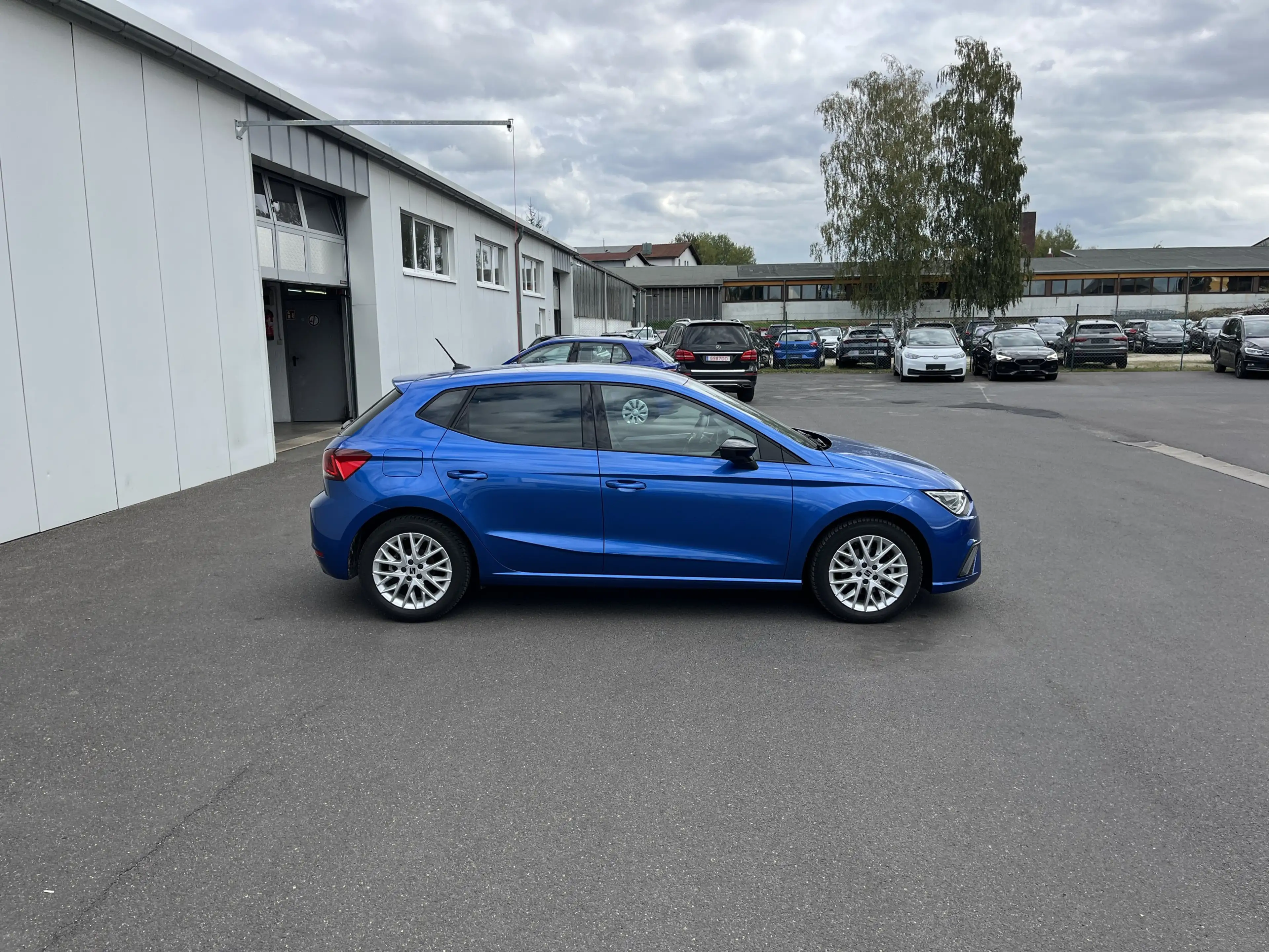 SEAT Ibiza 1.5 TSI DSG FR 125€ m.20% Anz. Navi KEYLESS ACC — photo 6