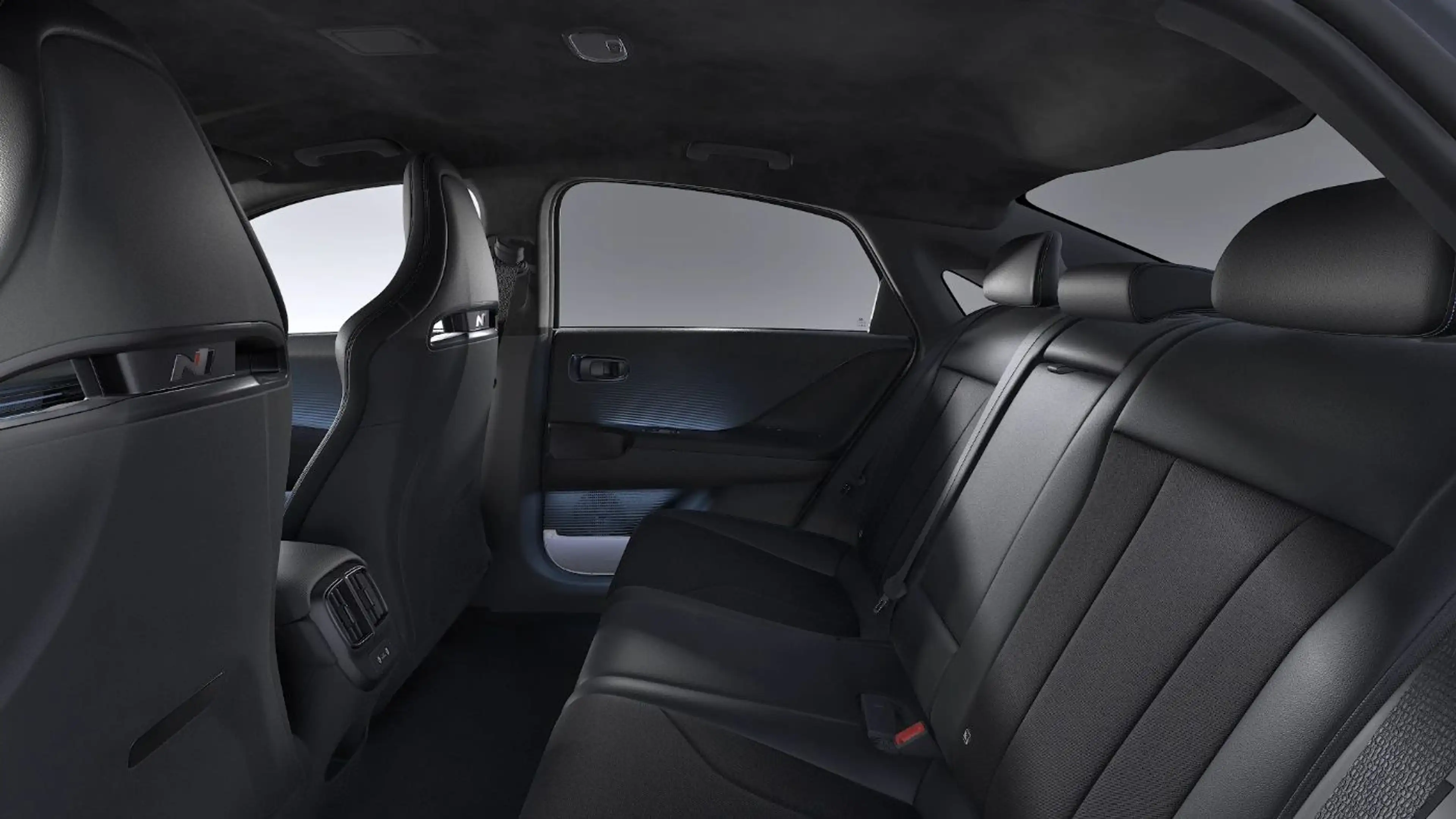 Hyundai IONIQ 6 N Panorama-Glasdach,Sitz-Paket,Heckspoil. — photo 6