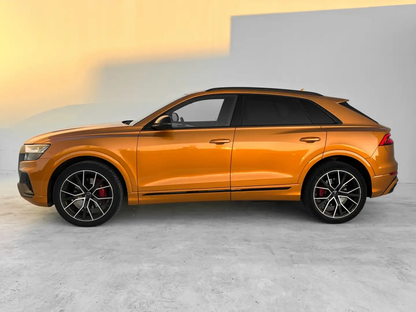 Audi Q8 50 TDI S line quattro tiptronic Naranja - 2