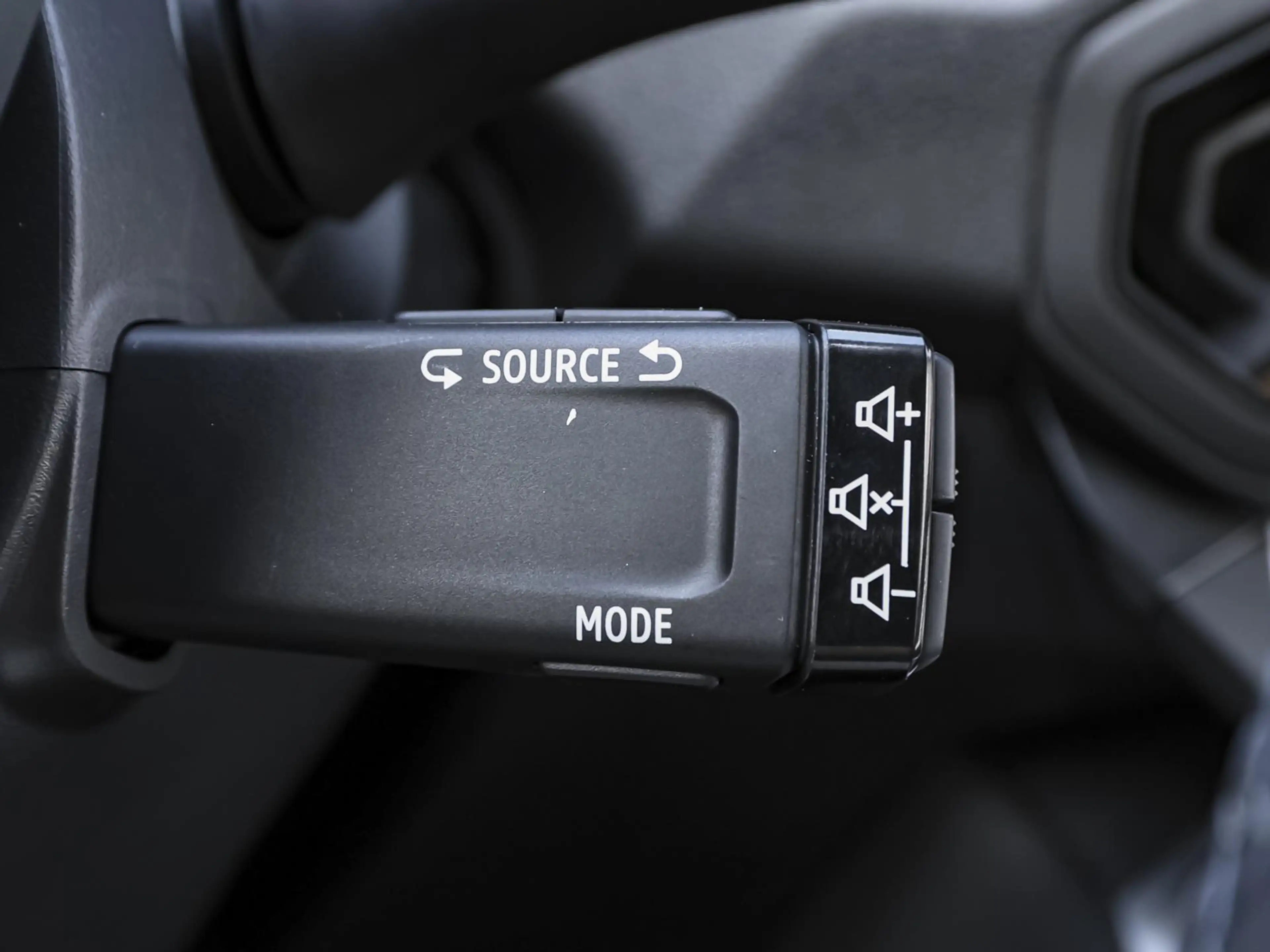 Dacia Bigster Extreme HYBRID 155 — photo 13