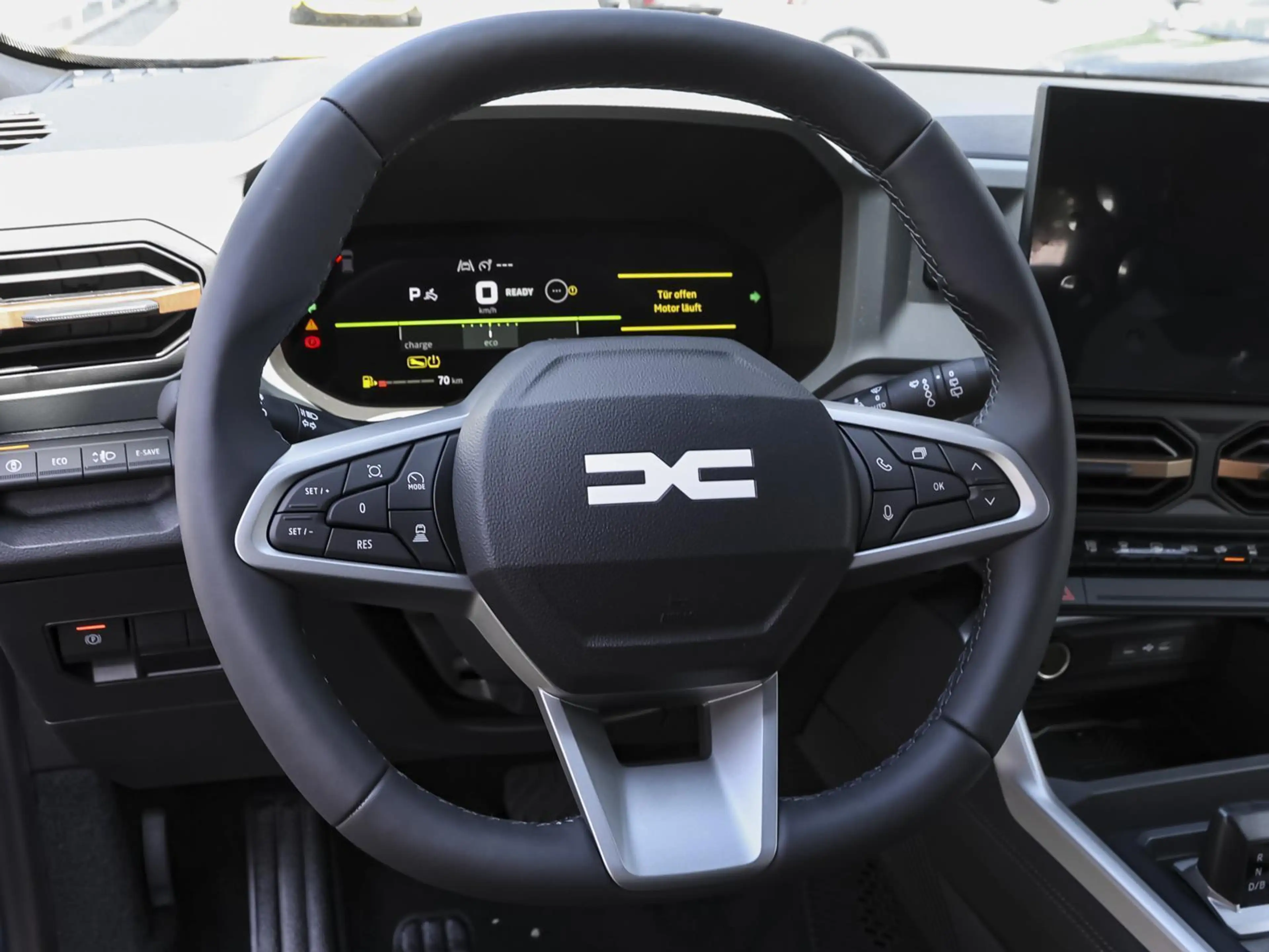 Dacia Bigster Extreme HYBRID 155 — photo 10