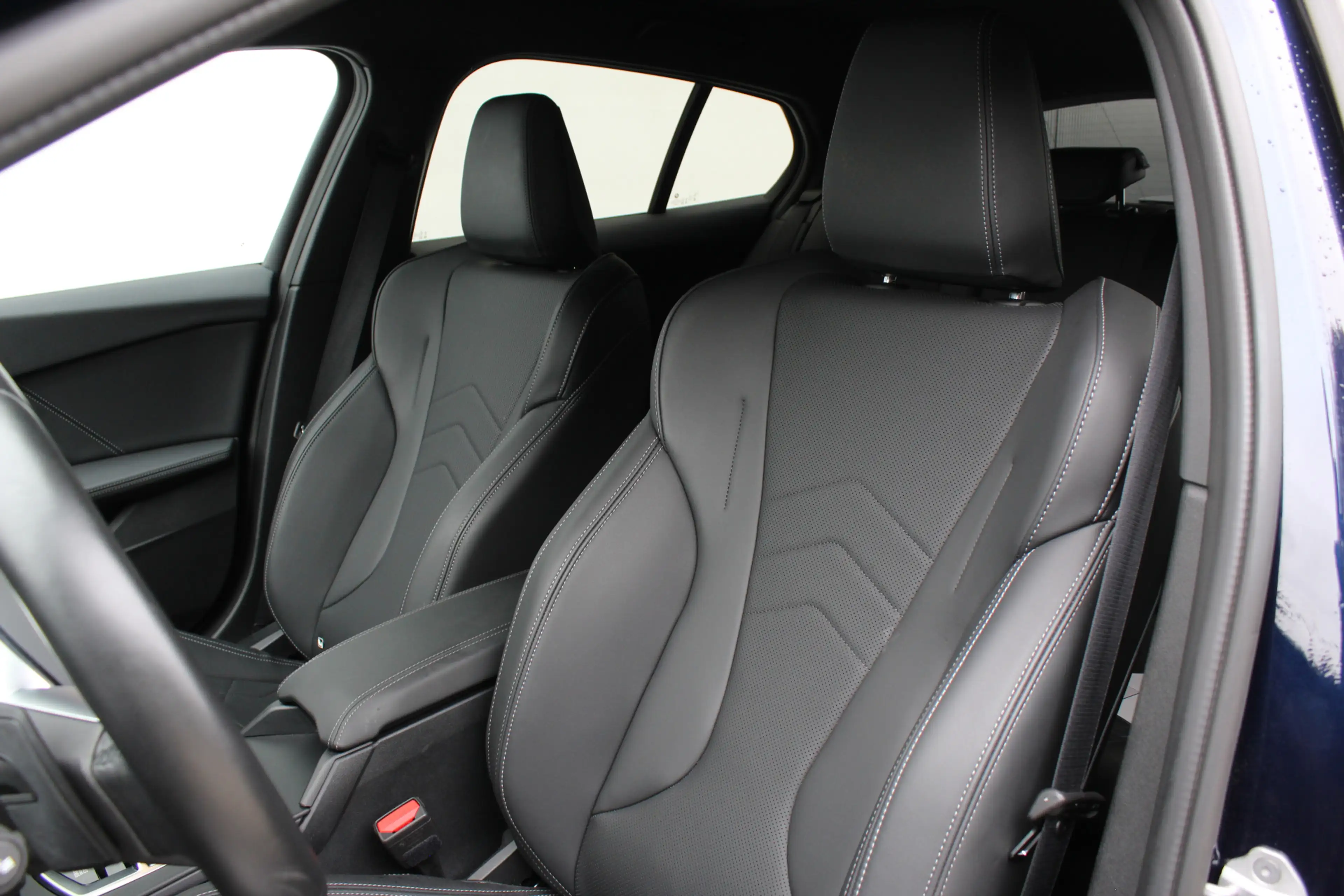 BMW 120 1 Serie M Sport Automaat / Sportstoelen / Achterui — photo 13