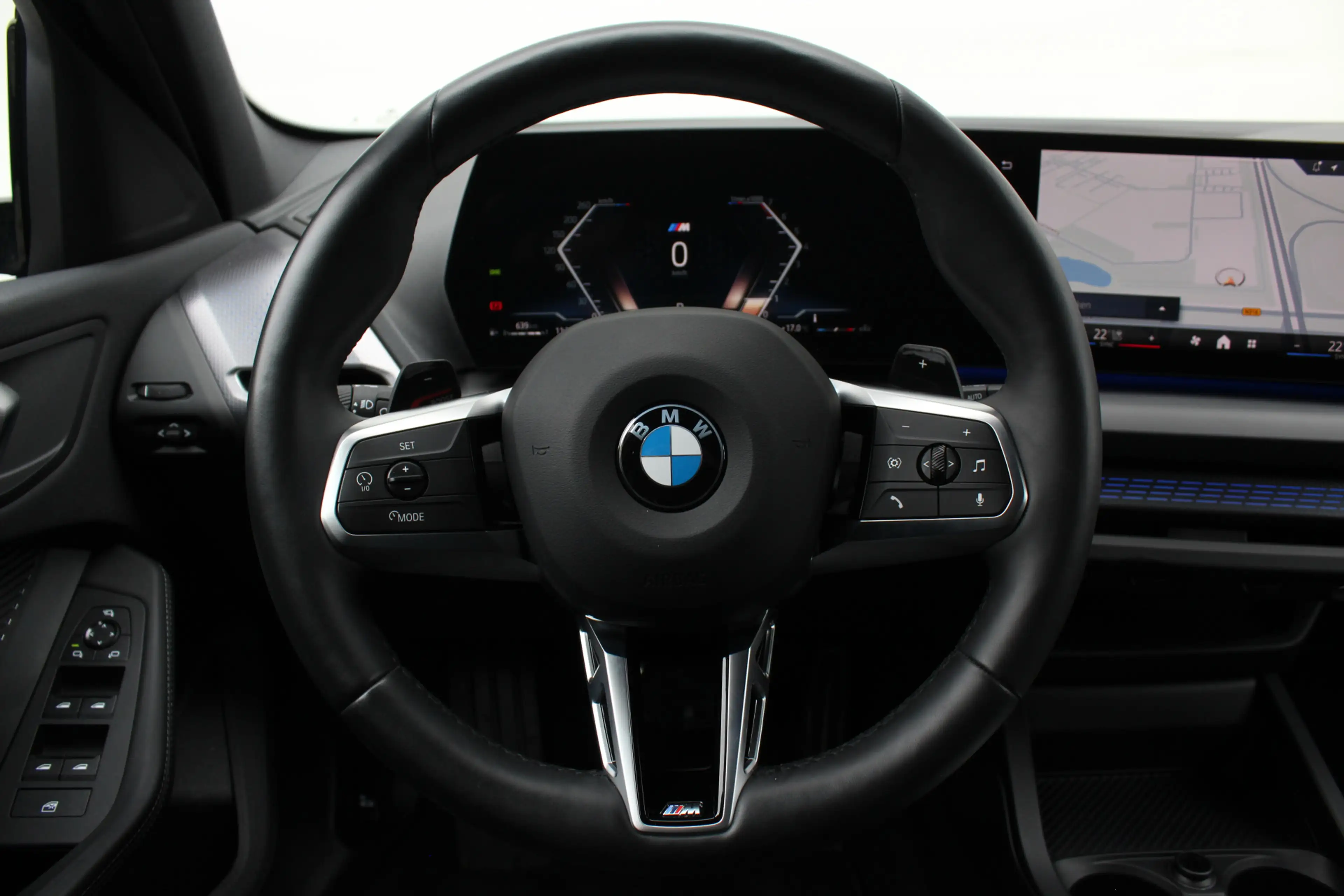 BMW 120 1 Serie M Sport Automaat / Sportstoelen / Achterui — photo 3