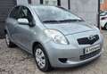 Toyota Yaris Sol 1.4TD Service Neu Klima Multifunk Plateado - thumbnail 3