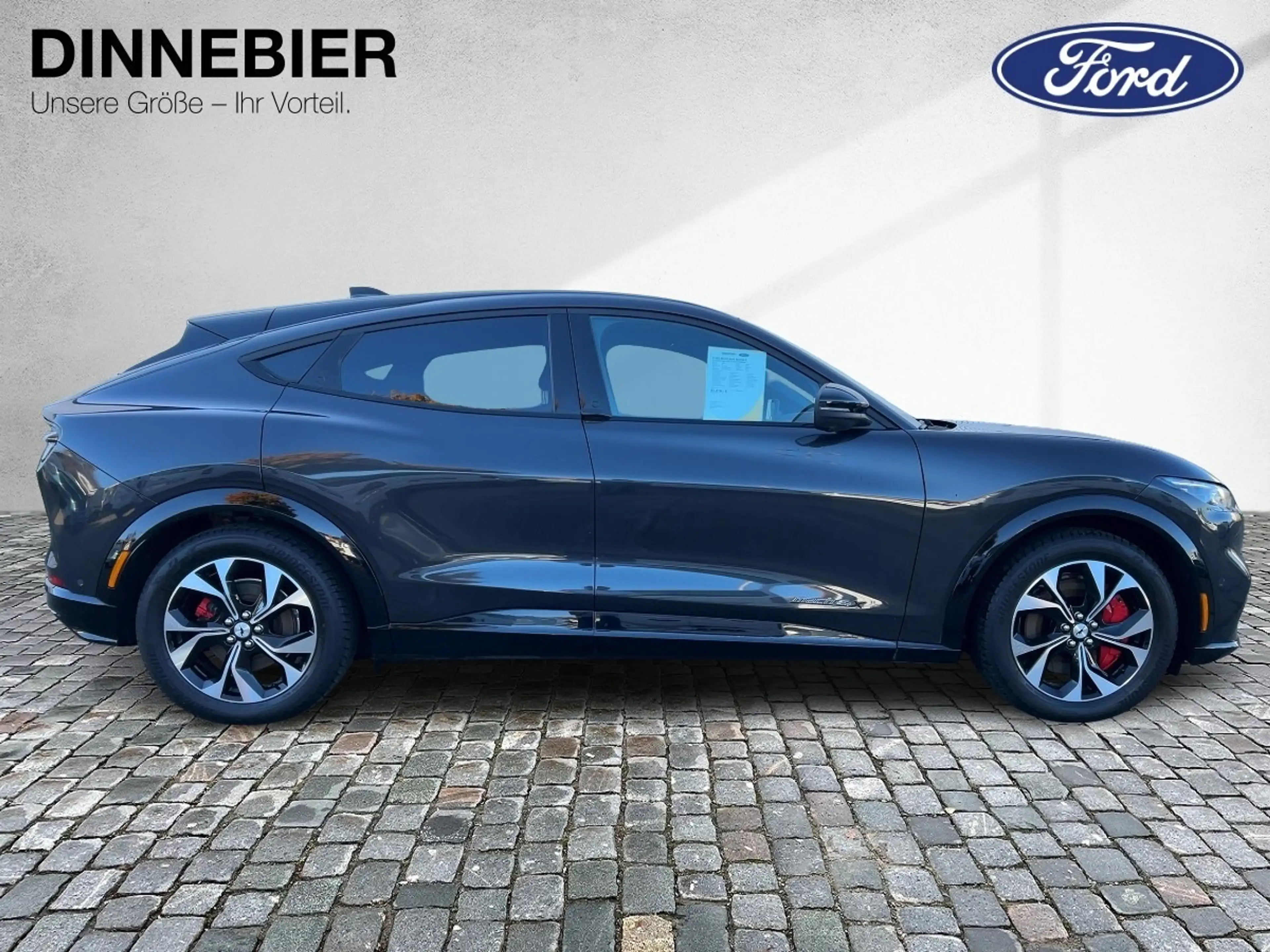 Ford Mustang Mach-E AWD Glasdach+LED+360°Kamera — photo 4