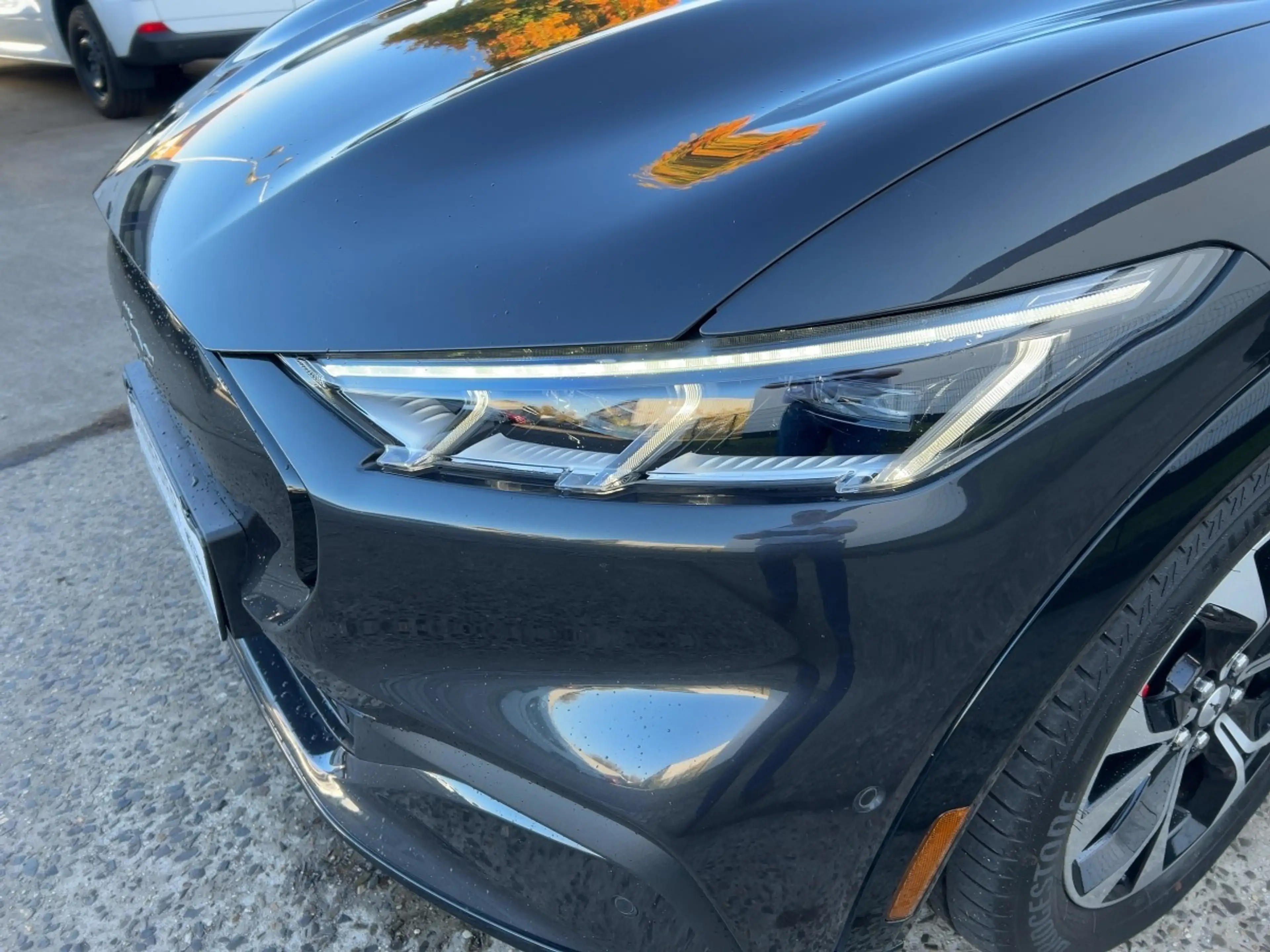 Ford Mustang Mach-E AWD Glasdach+LED+360°Kamera — photo 8