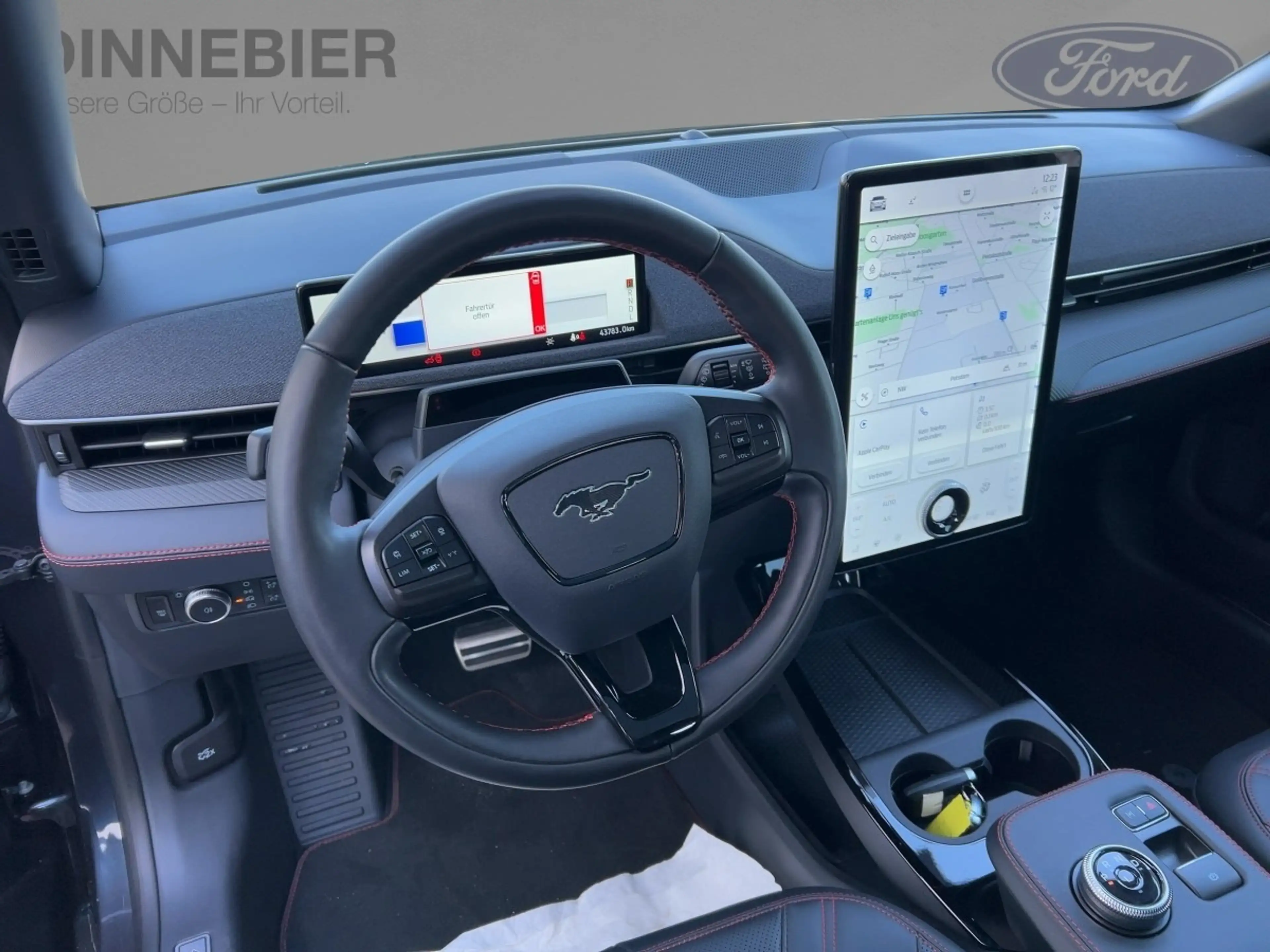 Ford Mustang Mach-E AWD Glasdach+LED+360°Kamera — photo 12