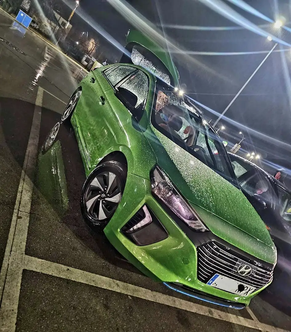 Hyundai IONIQ Hybrid 1.6 GDI Vert - 2