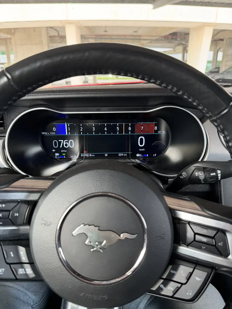 Ford Mustang Mustang Fastback 2.3 EcoBoost 214kW Rojo - 2