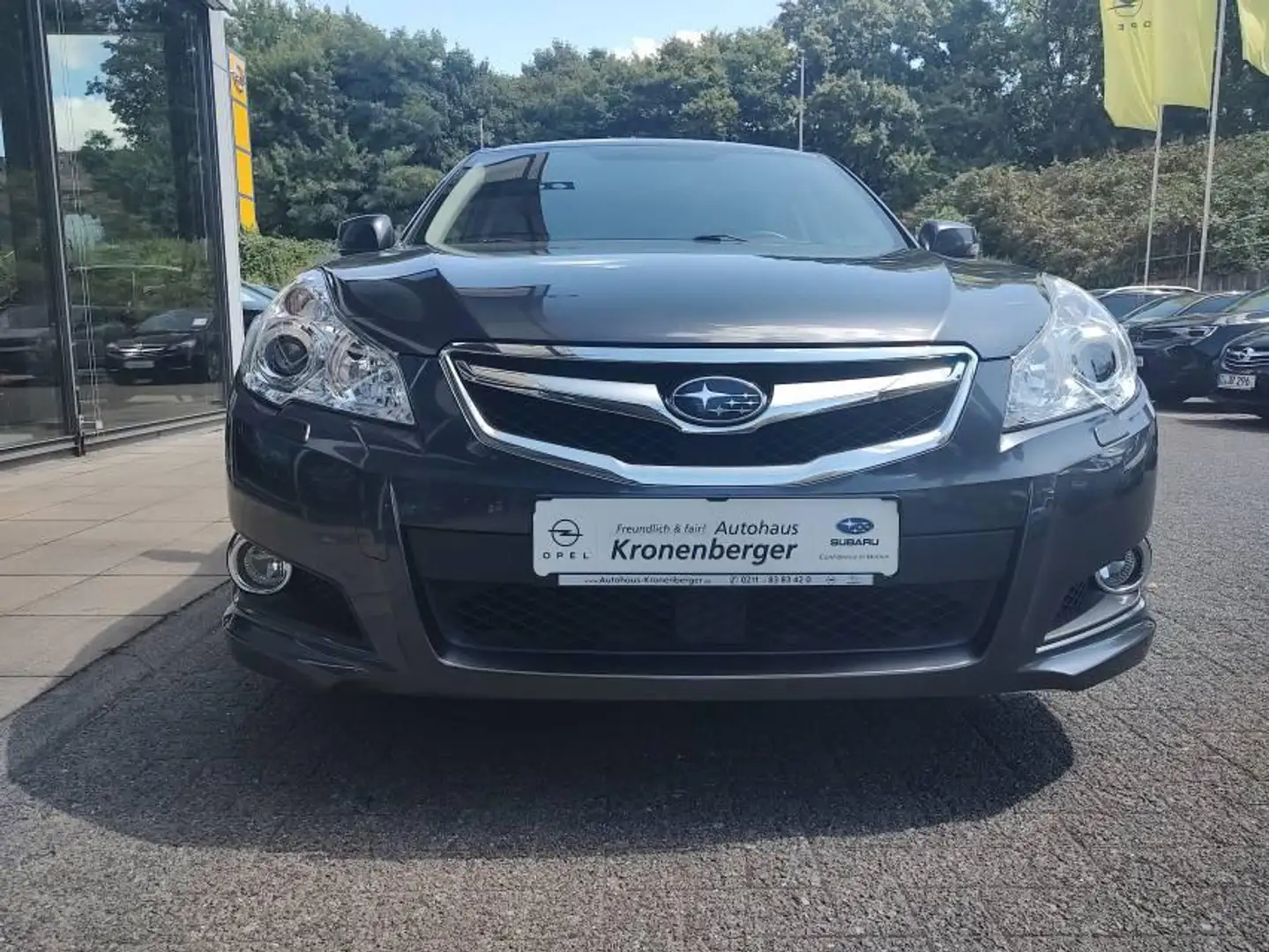 Subaru Legacy 2.0i Active Automatik Gris - 2