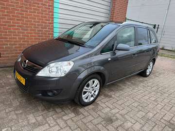1.8 Cosmo Automaat 7-Persoons Bj:2012 NAP!