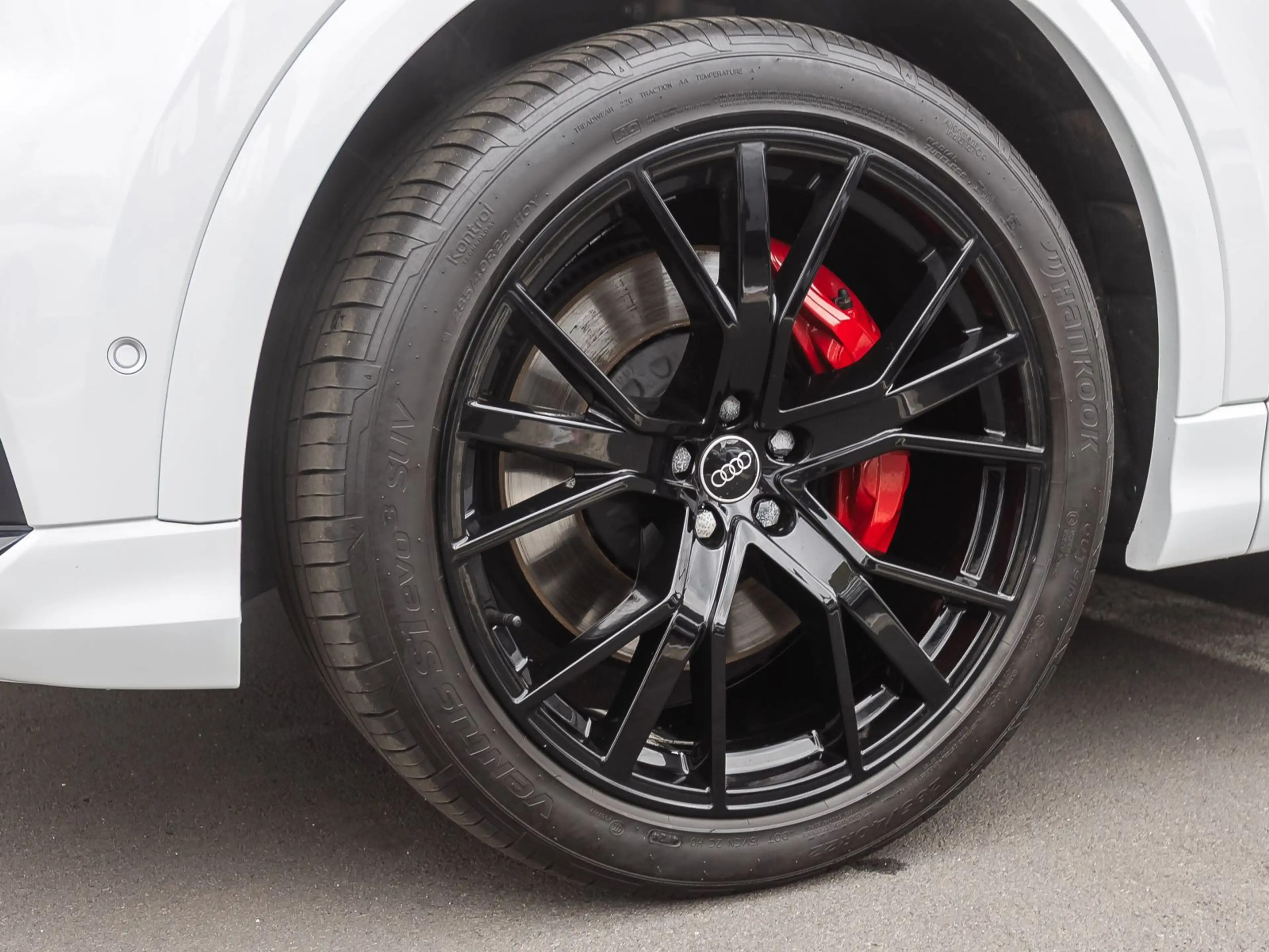 Audi SQ8 TFSI Navi Matrix Luftfederung B&O GRA AHK — photo 11