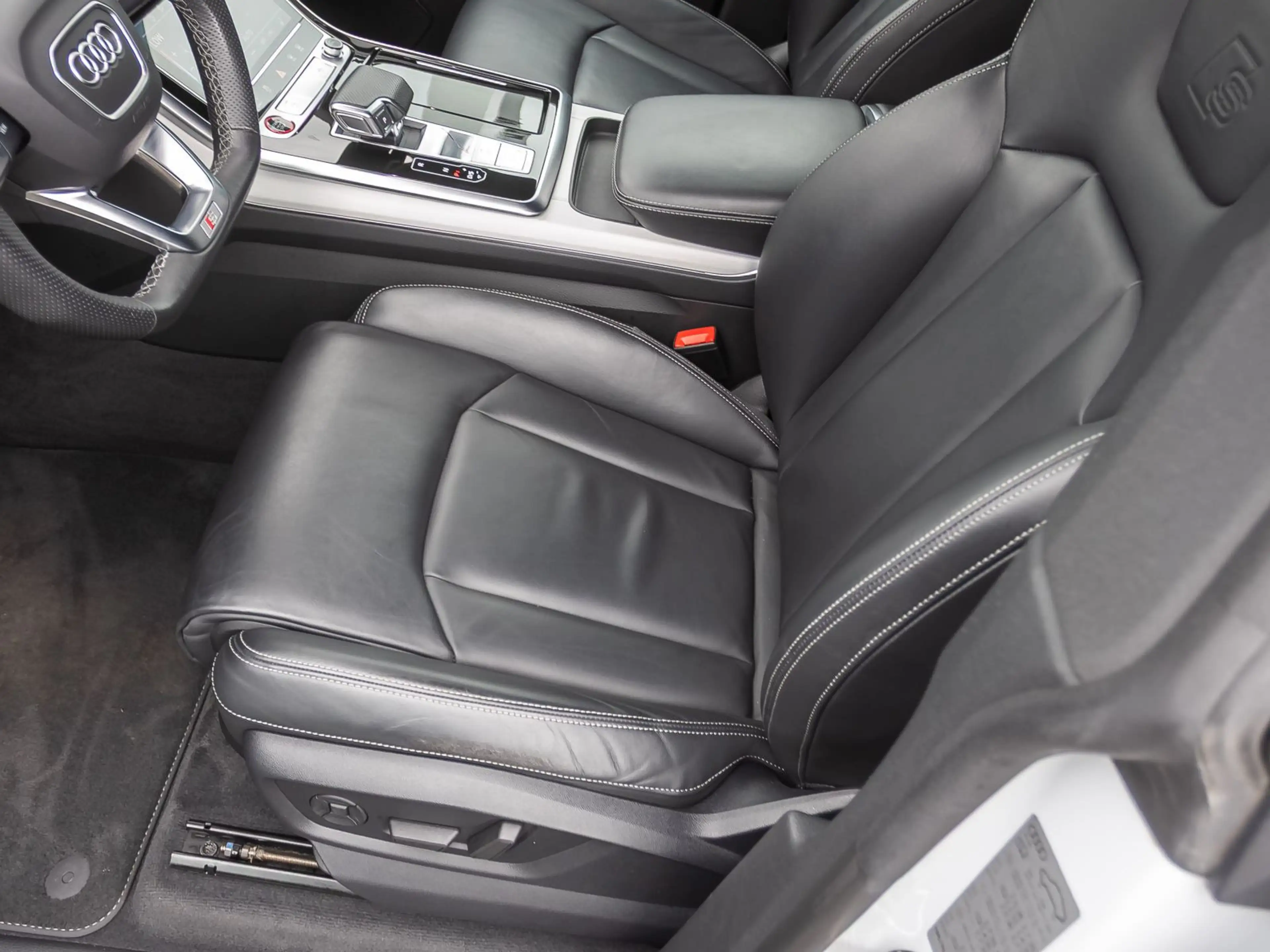 Audi SQ8 TFSI Navi Matrix Luftfederung B&O GRA AHK — photo 13