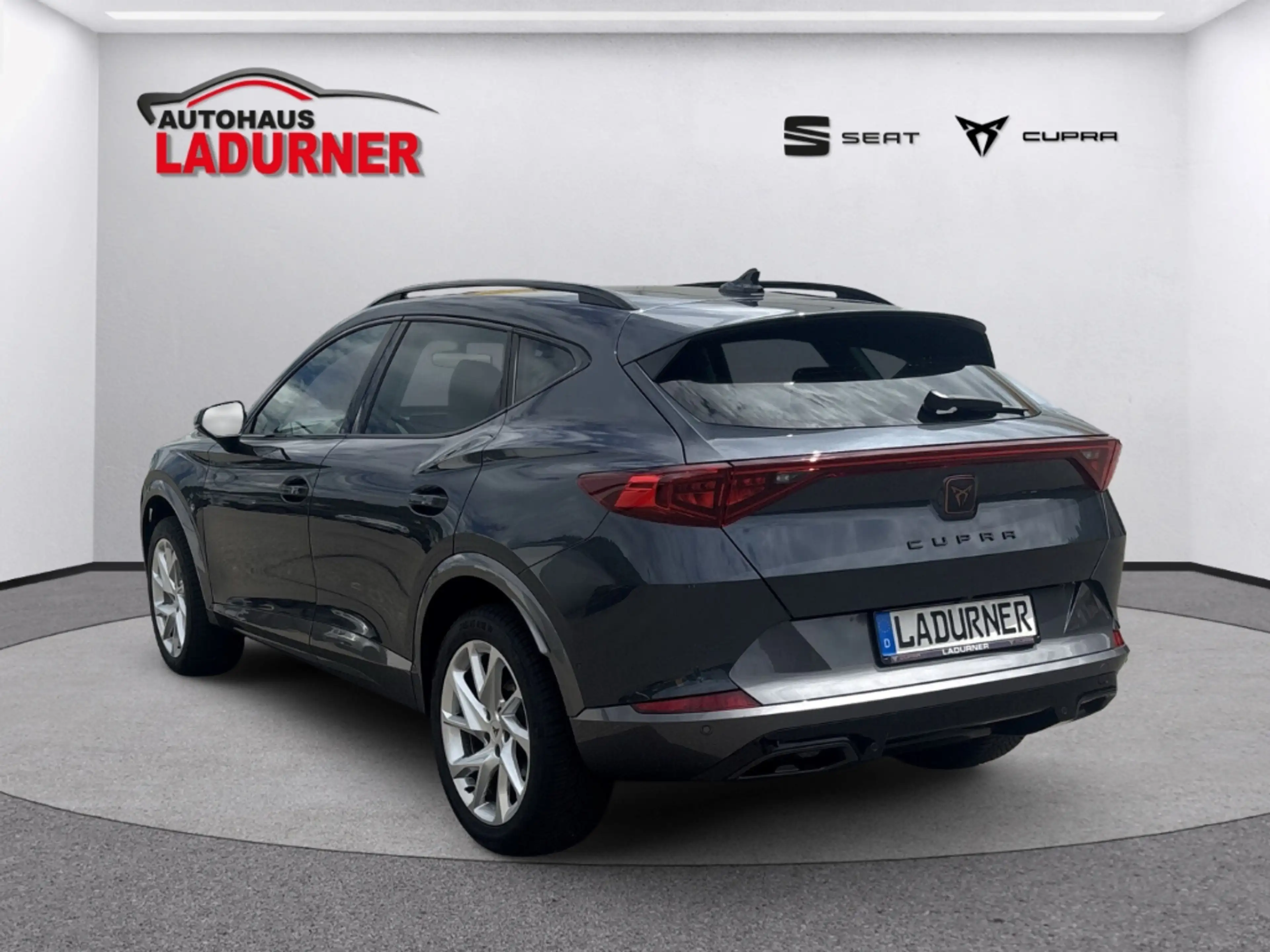 CUPRA Formentor 1,5 TSI DSG *LED+NAVI+AHK+KAMERA+SHZ* — photo 3