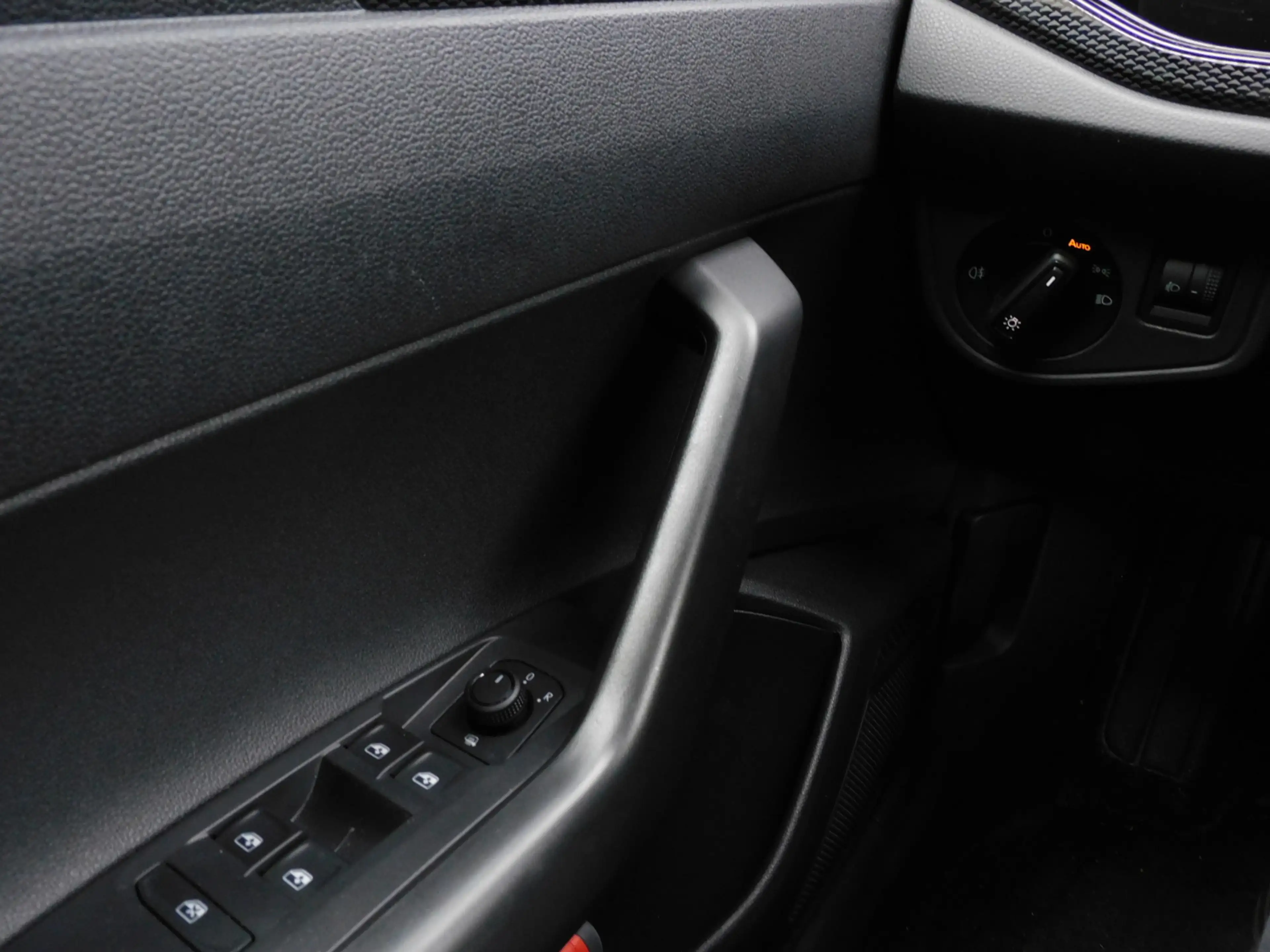 Volkswagen Taigo 1.0 TSI Life Business 1e EIGENAAR! CARPLAY/ANDROID — photo 13