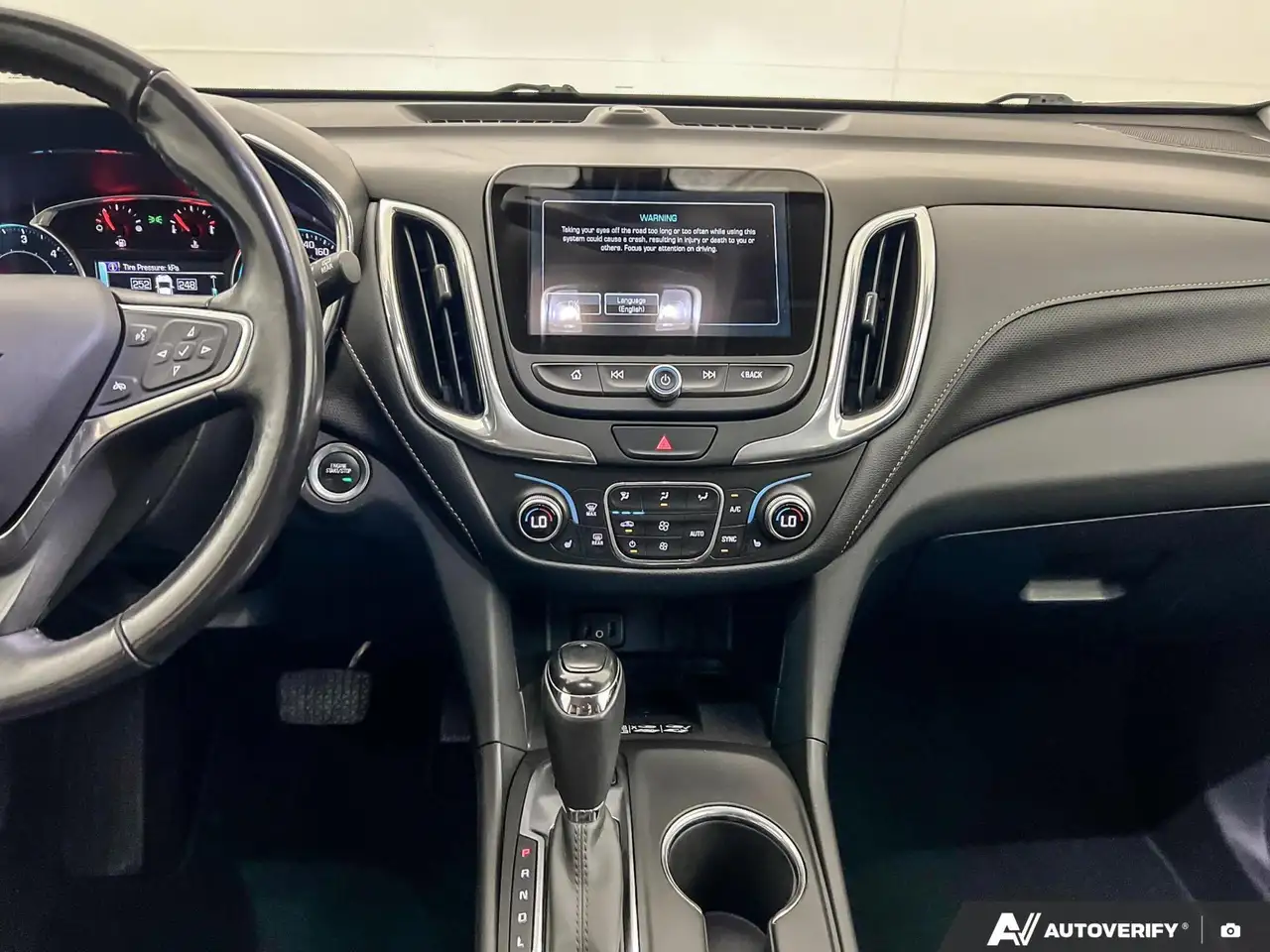 Chevrolet Equinox photo Chevrolet Equinox