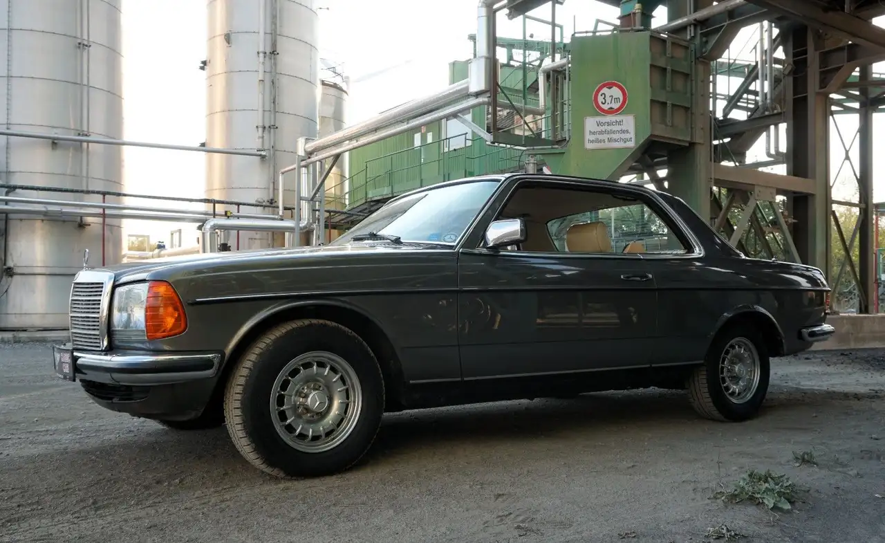 Mercedes-Benz 280 CE W123 C - Schöner Original Zustand - 5 Gang, foto 9