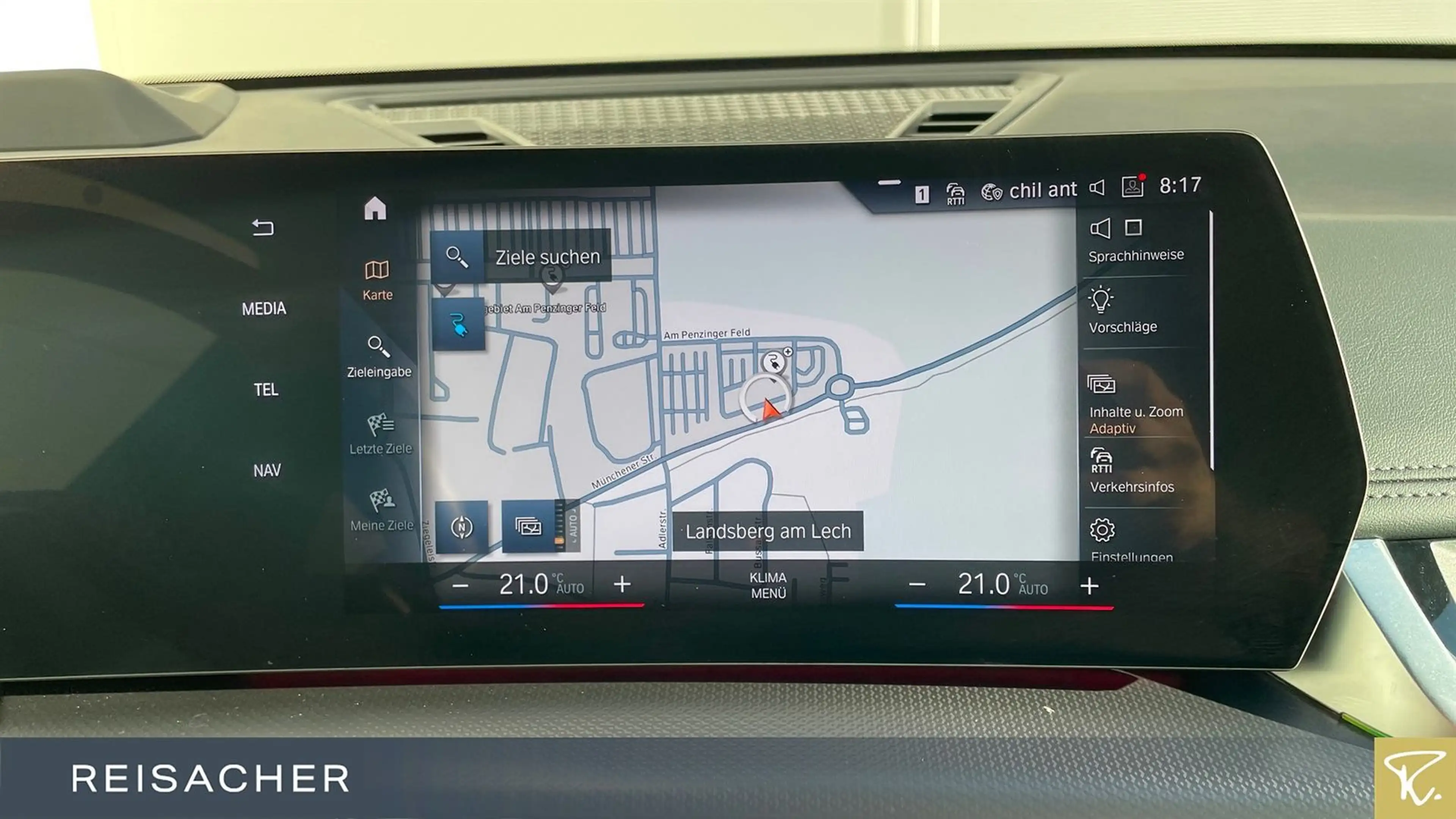 BMW iX1 IX1 A XDRIVE30 M Sport LCProf,AHK,HUD,DA+,PA+,19 — photo 12