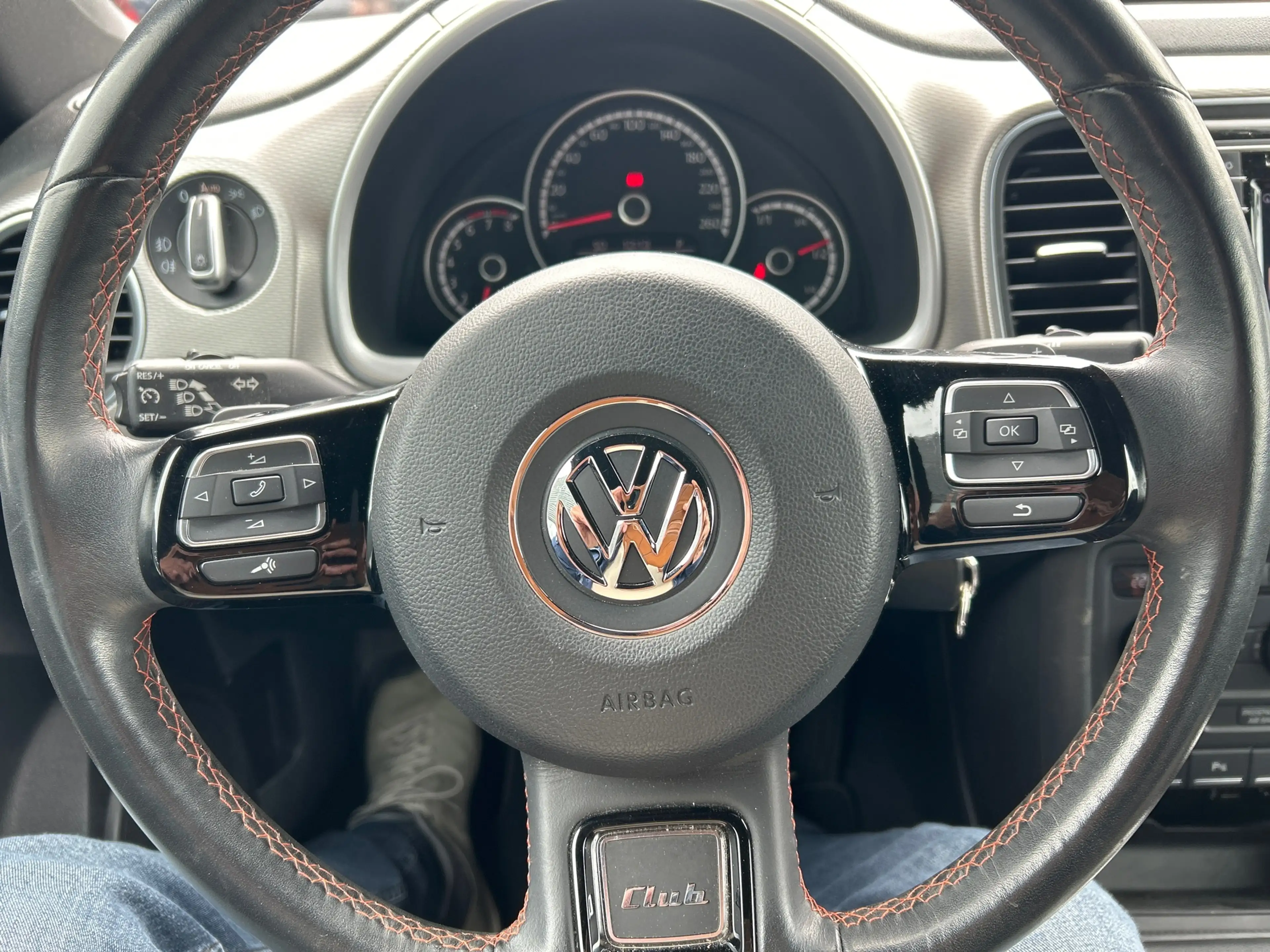 Volkswagen Beetle Cabriolet 1.2 TSI Design BlueMotion AUTOMAAT — photo 12