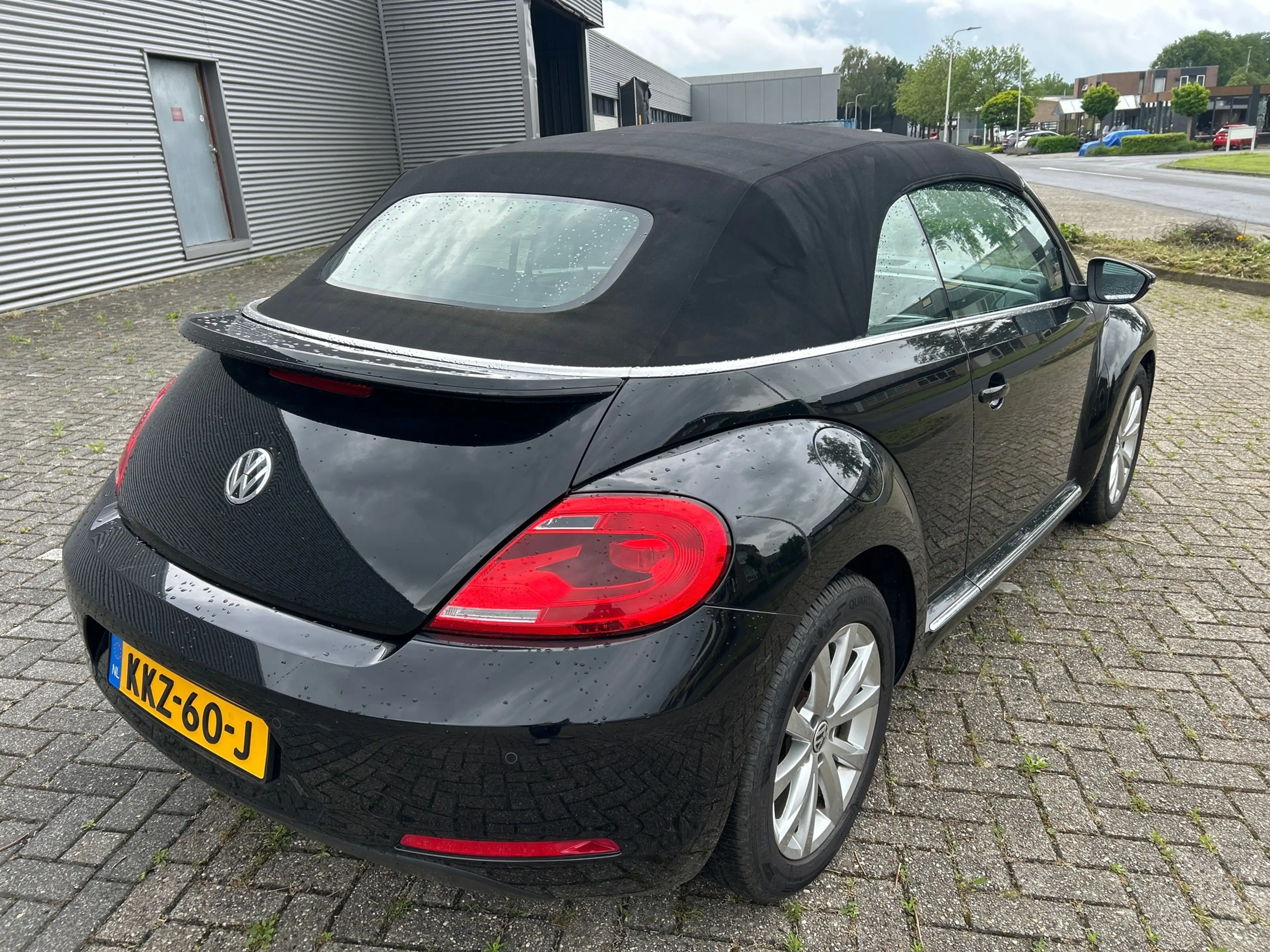 Volkswagen Beetle Cabriolet 1.2 TSI Design BlueMotion AUTOMAAT — photo 7